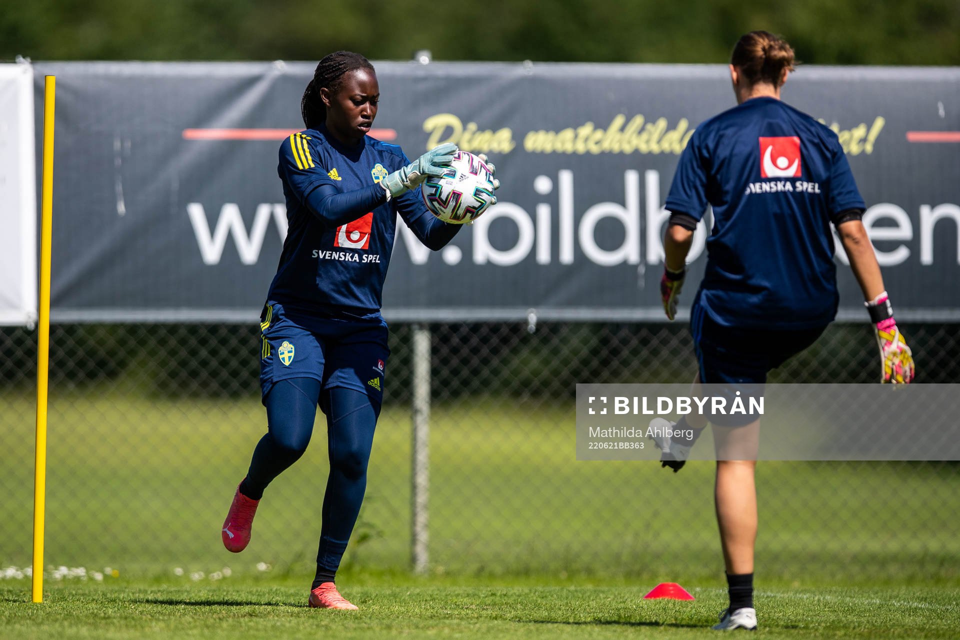 Målvakt Angel Mukasa