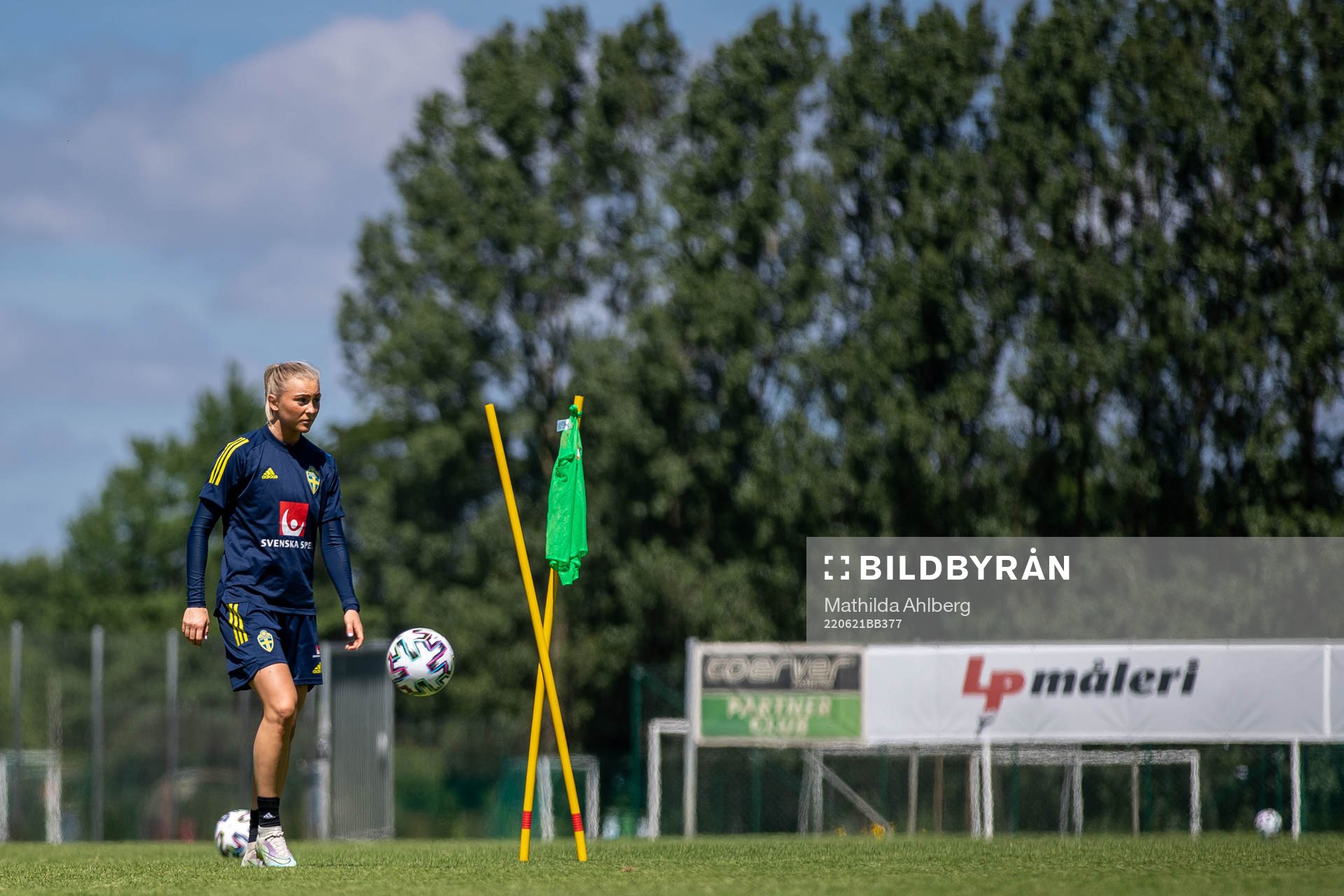 Beatrice Persson under en träning med Sveriges U23 damlandslag den 21 juni 2022 i Helsingborg. 