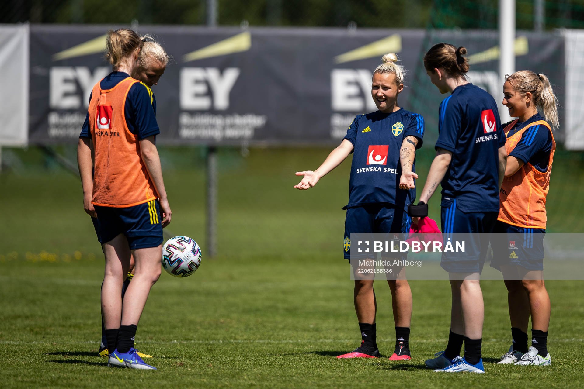 Marika Bergman Lundin under en träning med Sveriges U23 damlandslag den 21 juni 2022 i Helsingborg. 