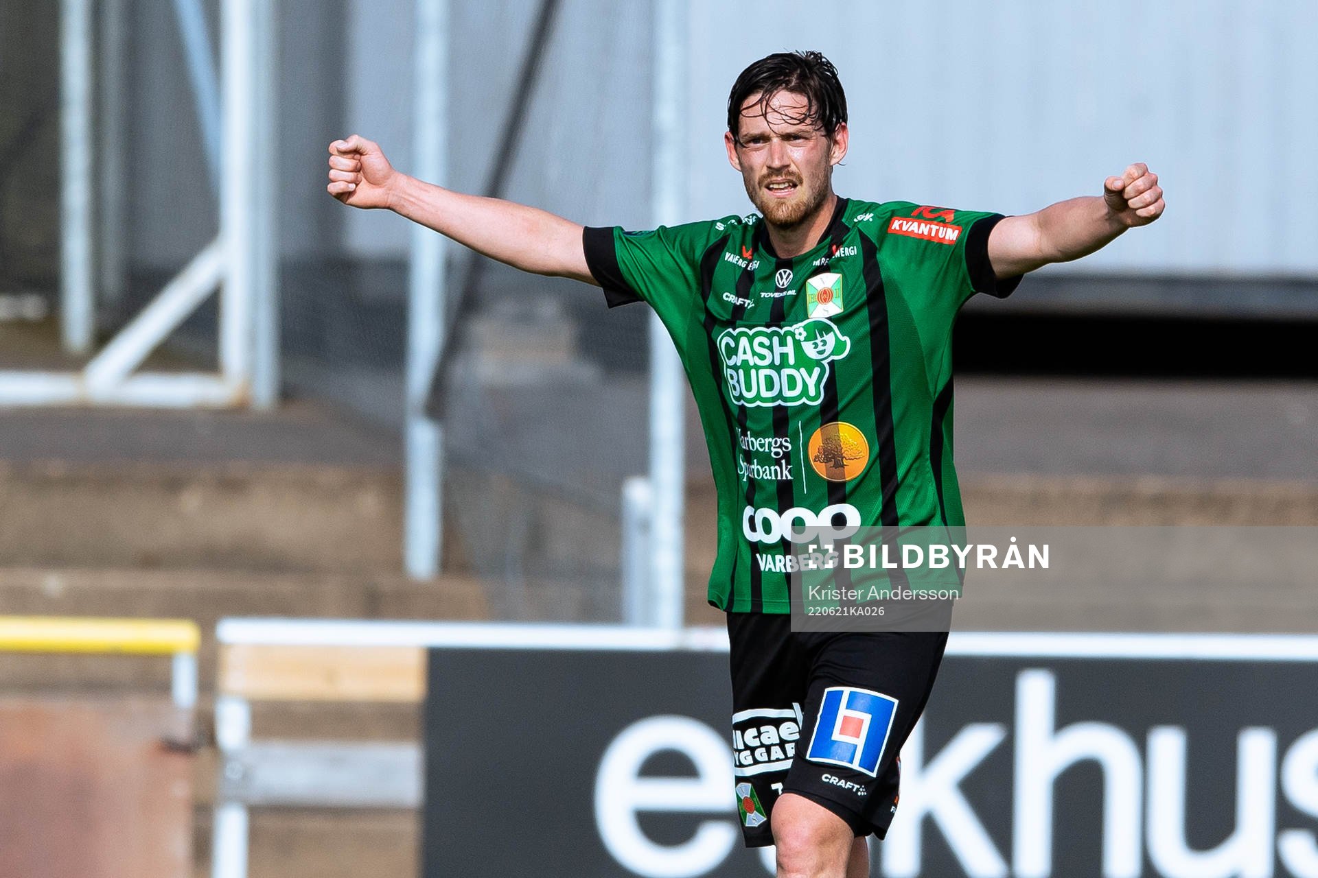 Varbergs Robin Tranberg jublar