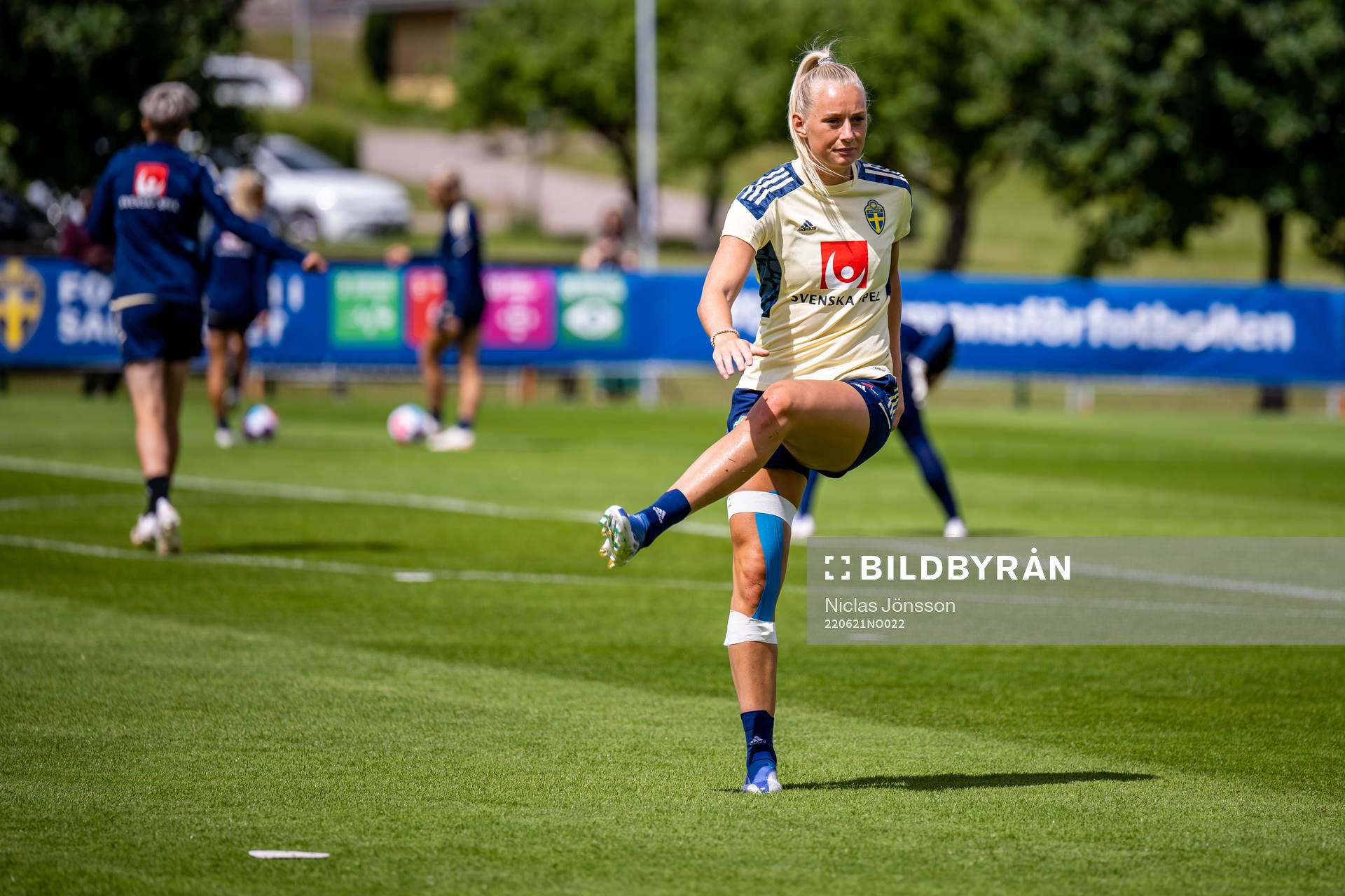 Stina Blackstenius of Sweden