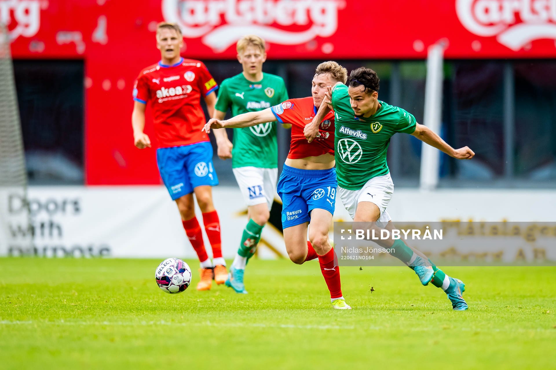 Helsingborgs Lucas Lingman  och Jönköpings Assad Al
