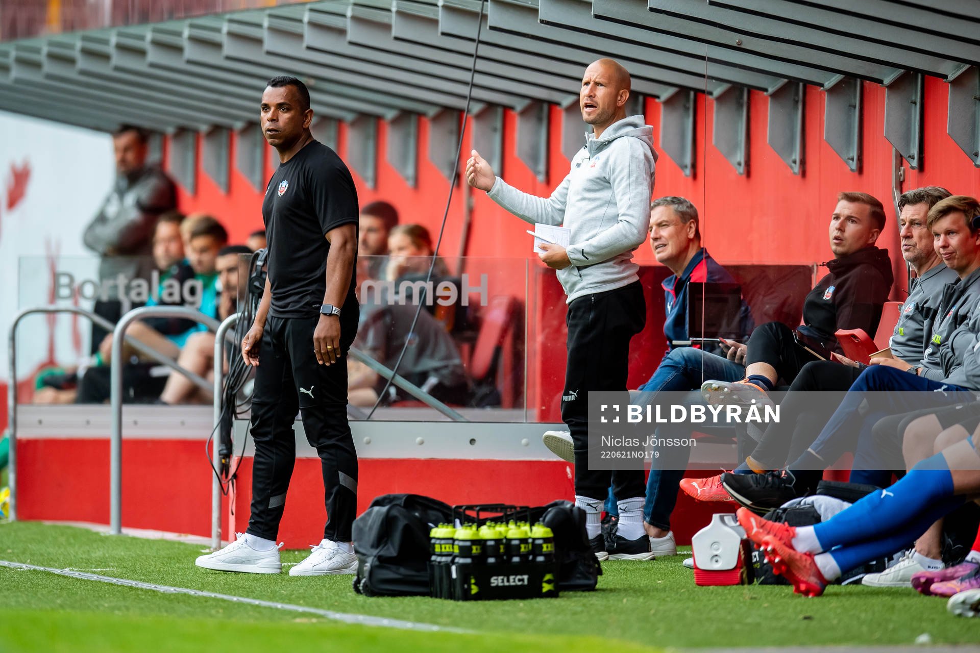 Helsingborgs tränare Alvaro Santos och tränare Mattias