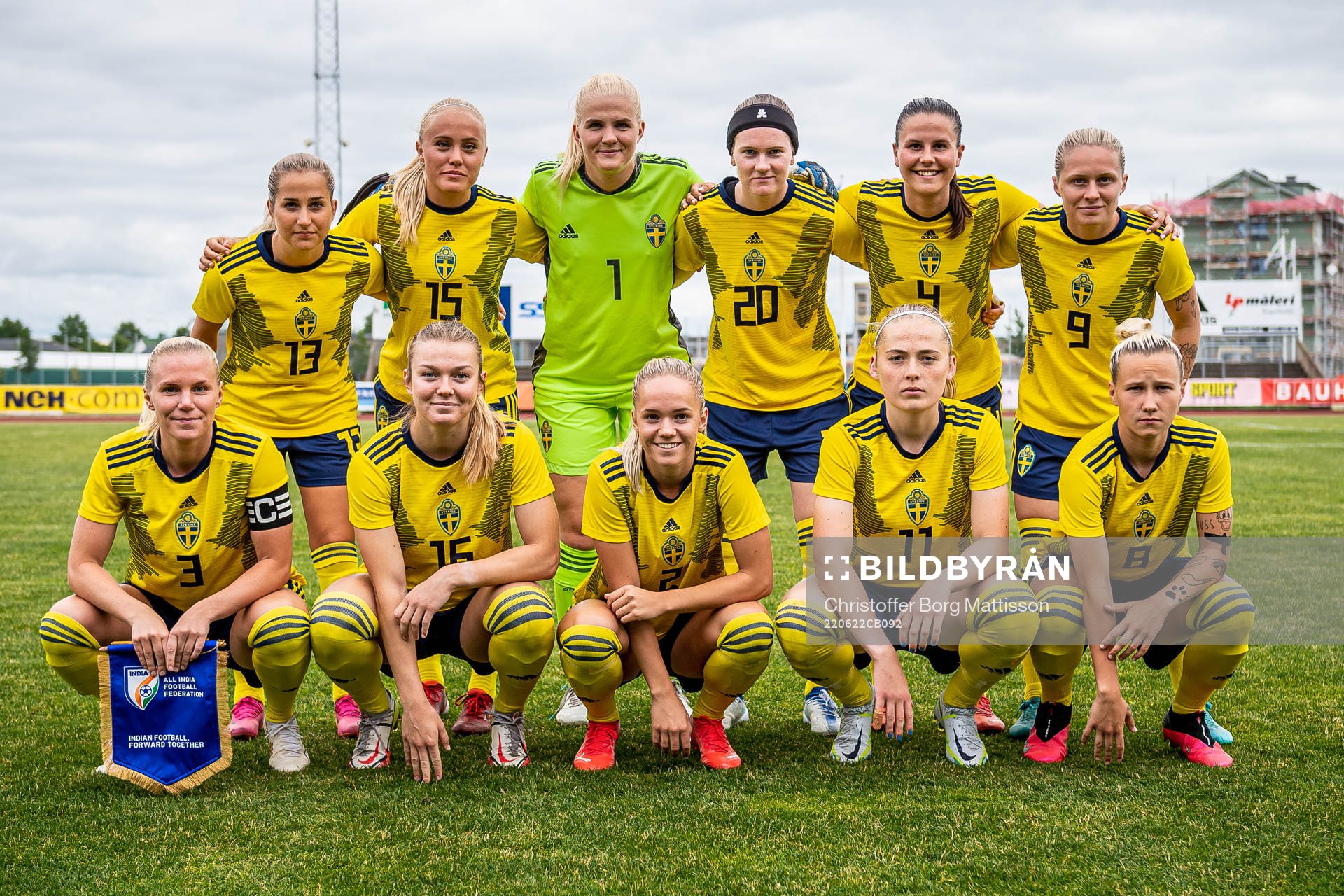 Players of Sweden (From top left Felicia Saving, Alva