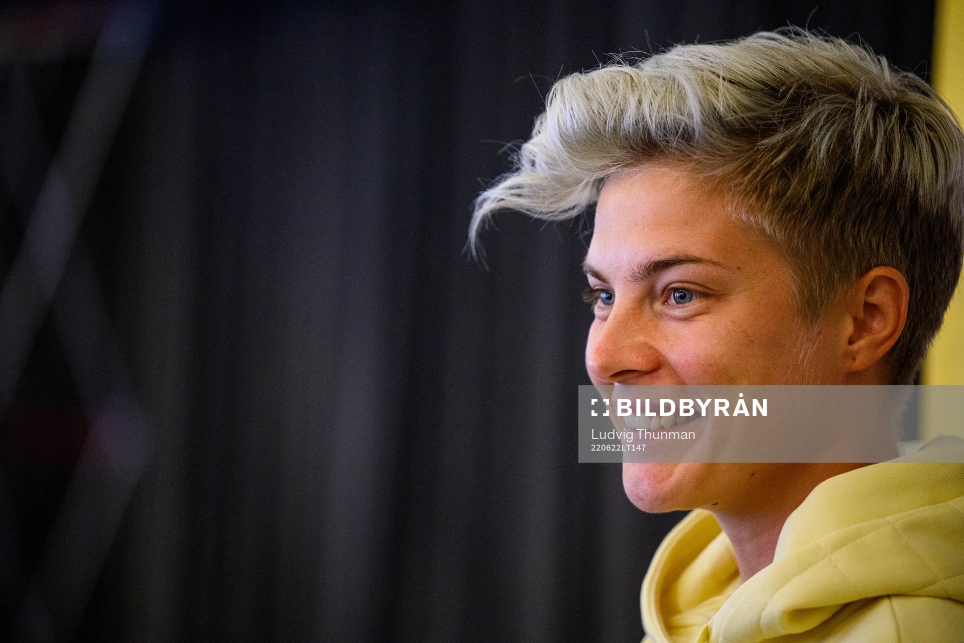 Lina Hurtig is interviewed by the media