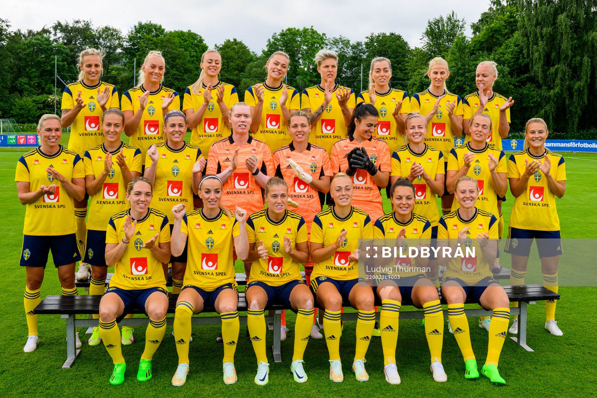 The women's national football team of Sweden records a video message. Back row from left: Nathalie Björn, Stina Blackstenius, Amanda Ilestedt, Fridolina Rolfö, Lina Hurtig, Linda Sembrant, Sofia Jakobsson, Caroline Seger. Middle row: Jonna Andersson, Emma Kullberg, Olivia Schough, goalkeeper Hedvig Lindahl, goalkeeper Jennifer Falk, goalkeeper Zecira Musovic, Hanna Glas, Magdalena Eriksson, Amanda Nilden. Front row: Elin Rubensson, Kosovare Asllani, Filippa Angeldahl, Hanna Bennison,Johanna Rytting Kaneryd, Rebecka Blomqvist on June 23, 2022 in Båstad. 
