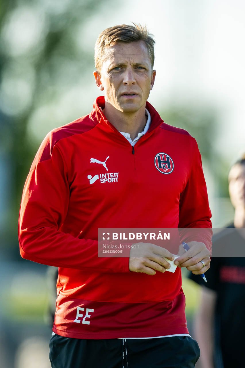 Hittarps tränare Erik Edman