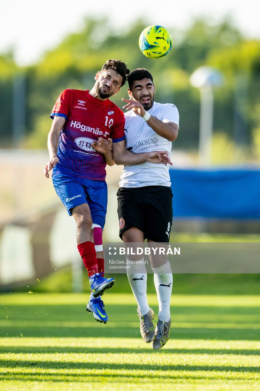 Höganäs Radwan Shaker och Hittarps Johan Ozmanov
