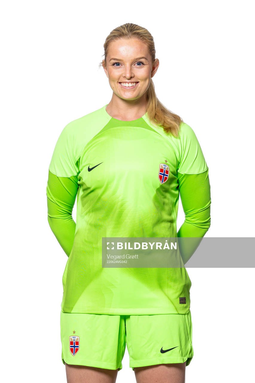 Goalkeeper Guro Pettersen of the Norwegian women’s
