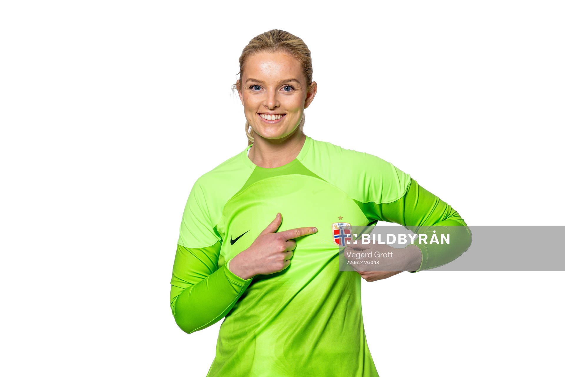 Goalkeeper Guro Pettersen of the Norwegian women’s