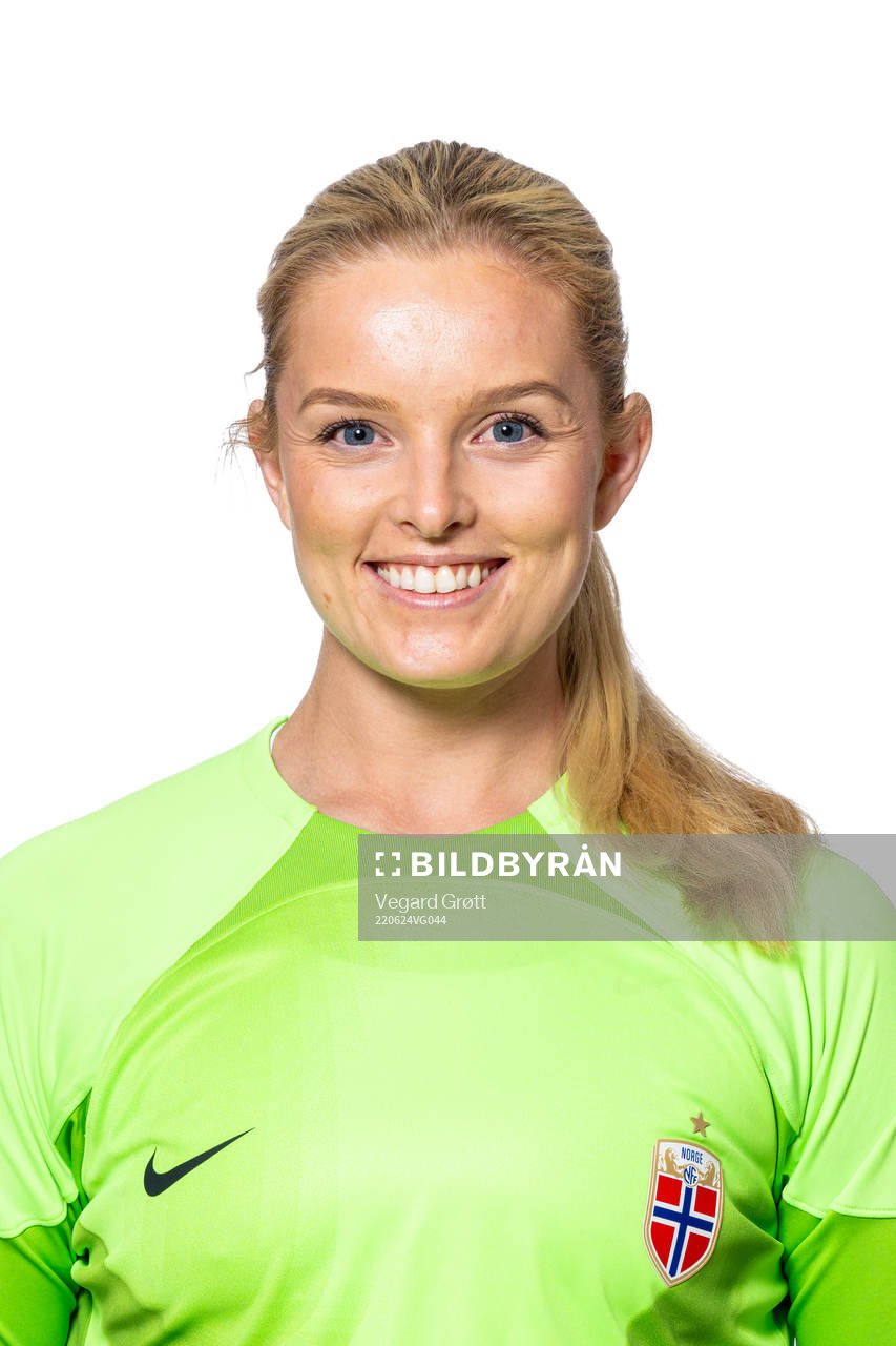 Goalkeeper Guro Pettersen of the Norwegian women’s