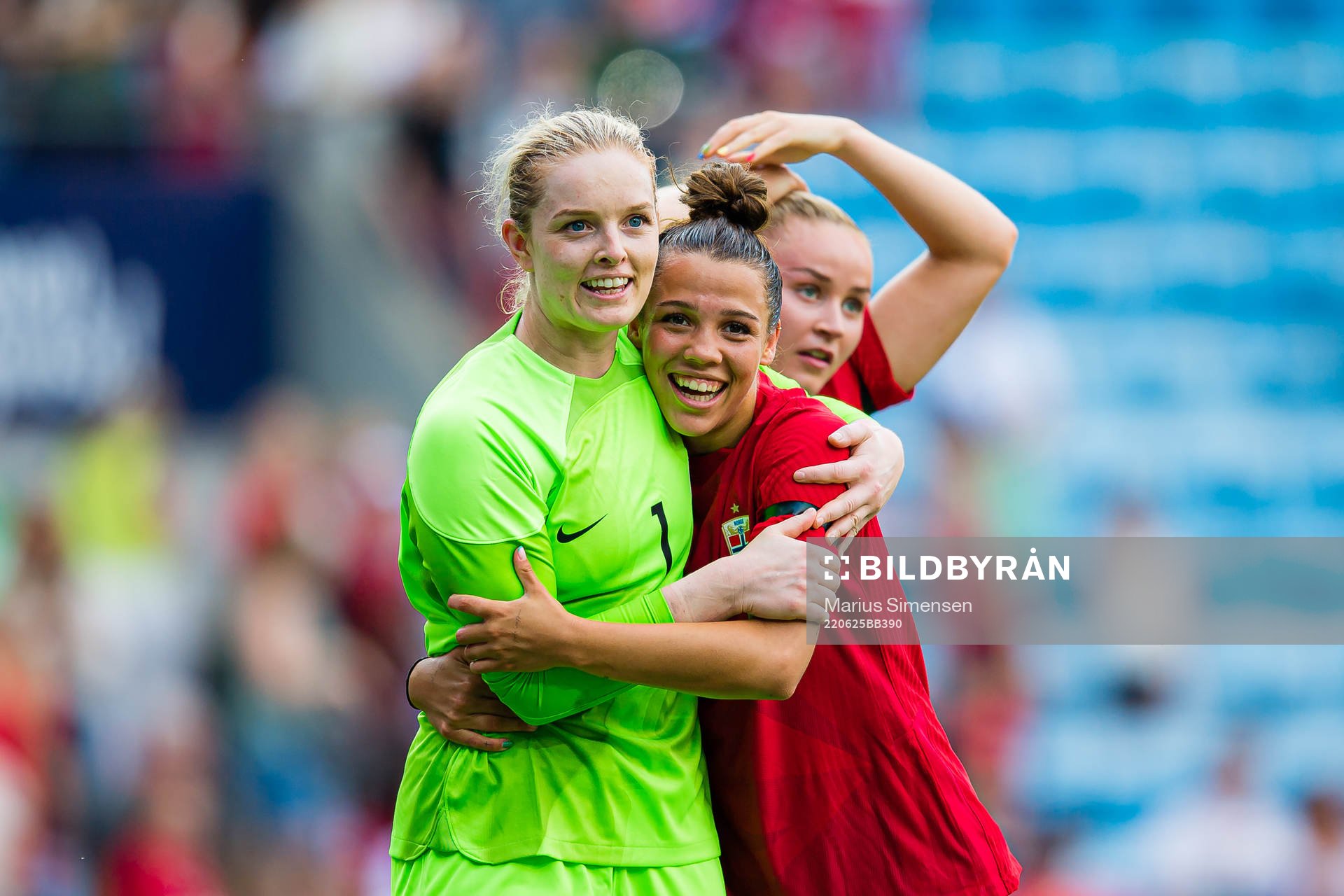 Guro Pettersen and Celin Bizet Ildhusøy of Norway