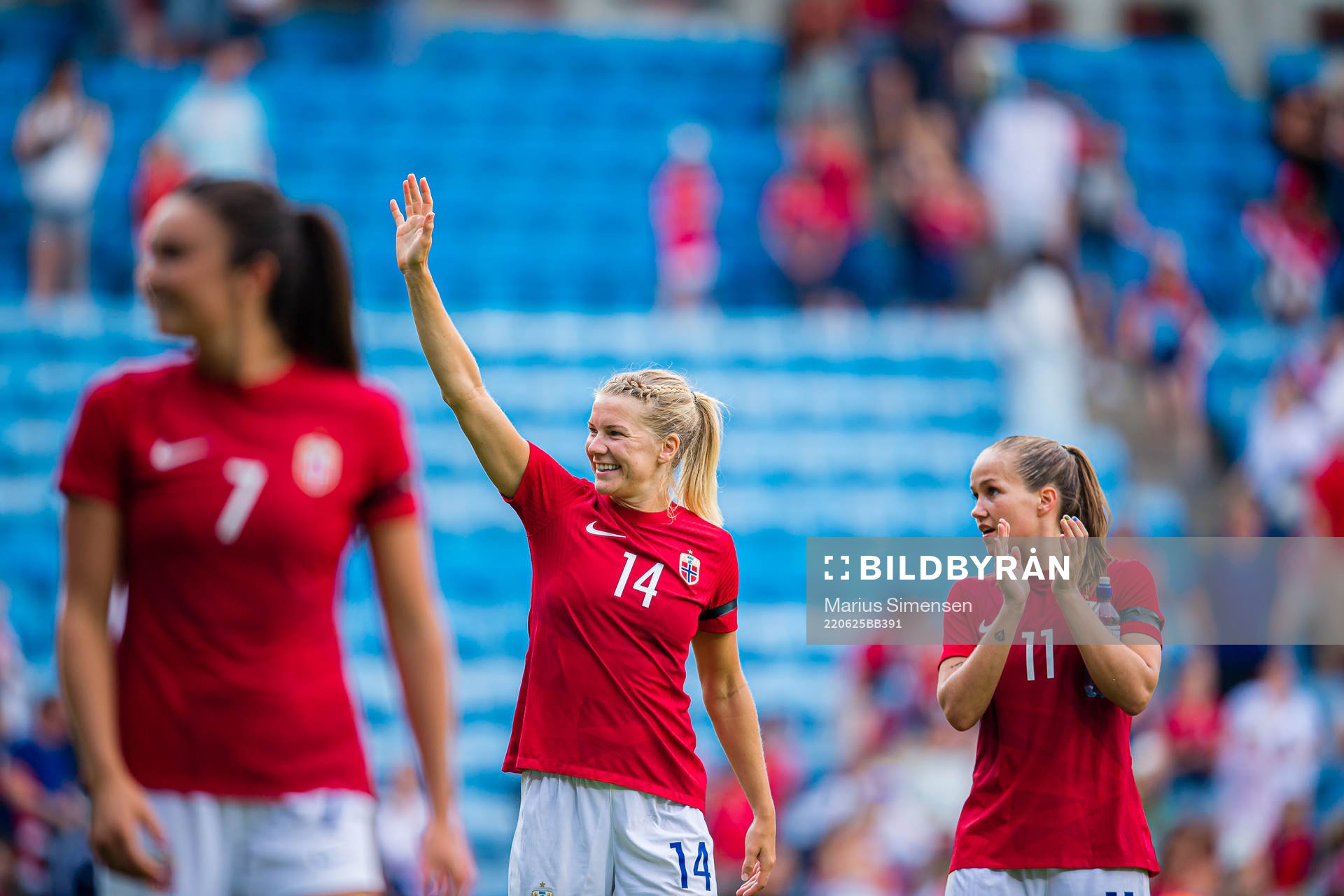 Ada Martine Stolsmo Hegerberg and Guro Reiten of Norway