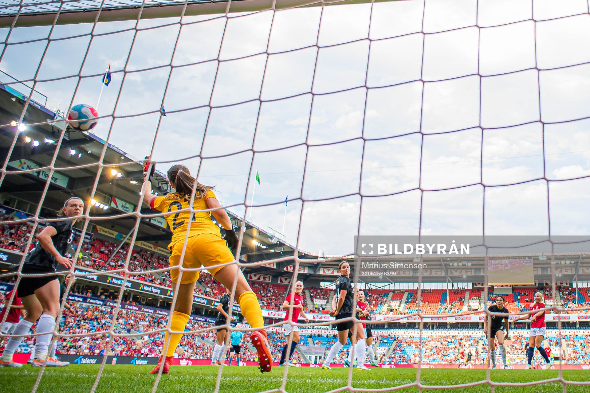 Guro Bergsvand of Norway scores the 2-0 goal