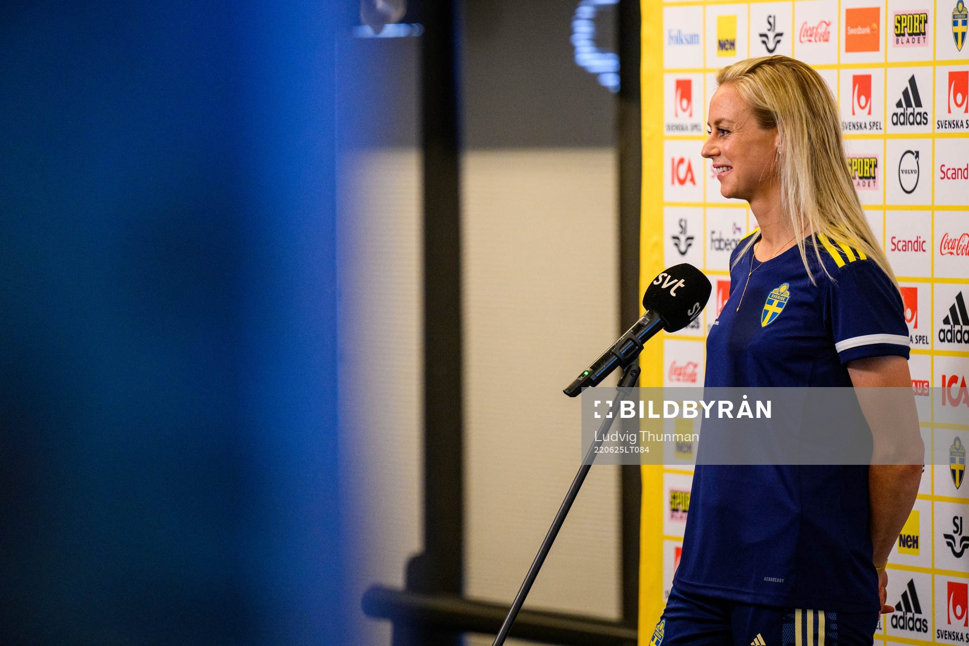 Amanda Ilestedt is interviewed by the media