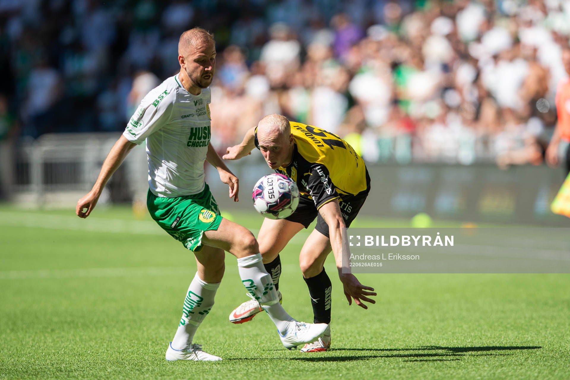 Hammarbys Darijan Bojanic och Häckens Valgeir Fridriksson