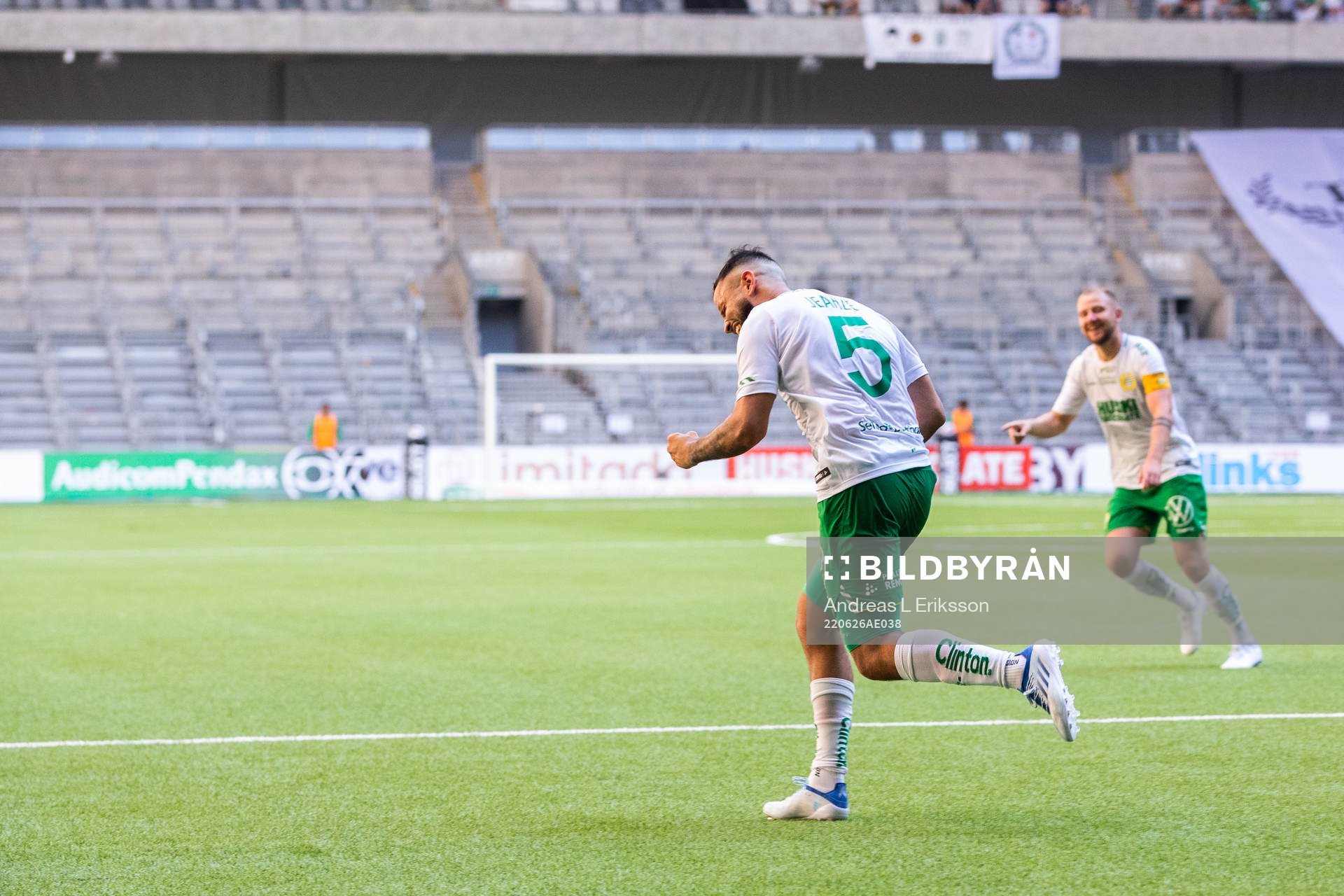 Hammarbys Mohanad Jeahze jublar
