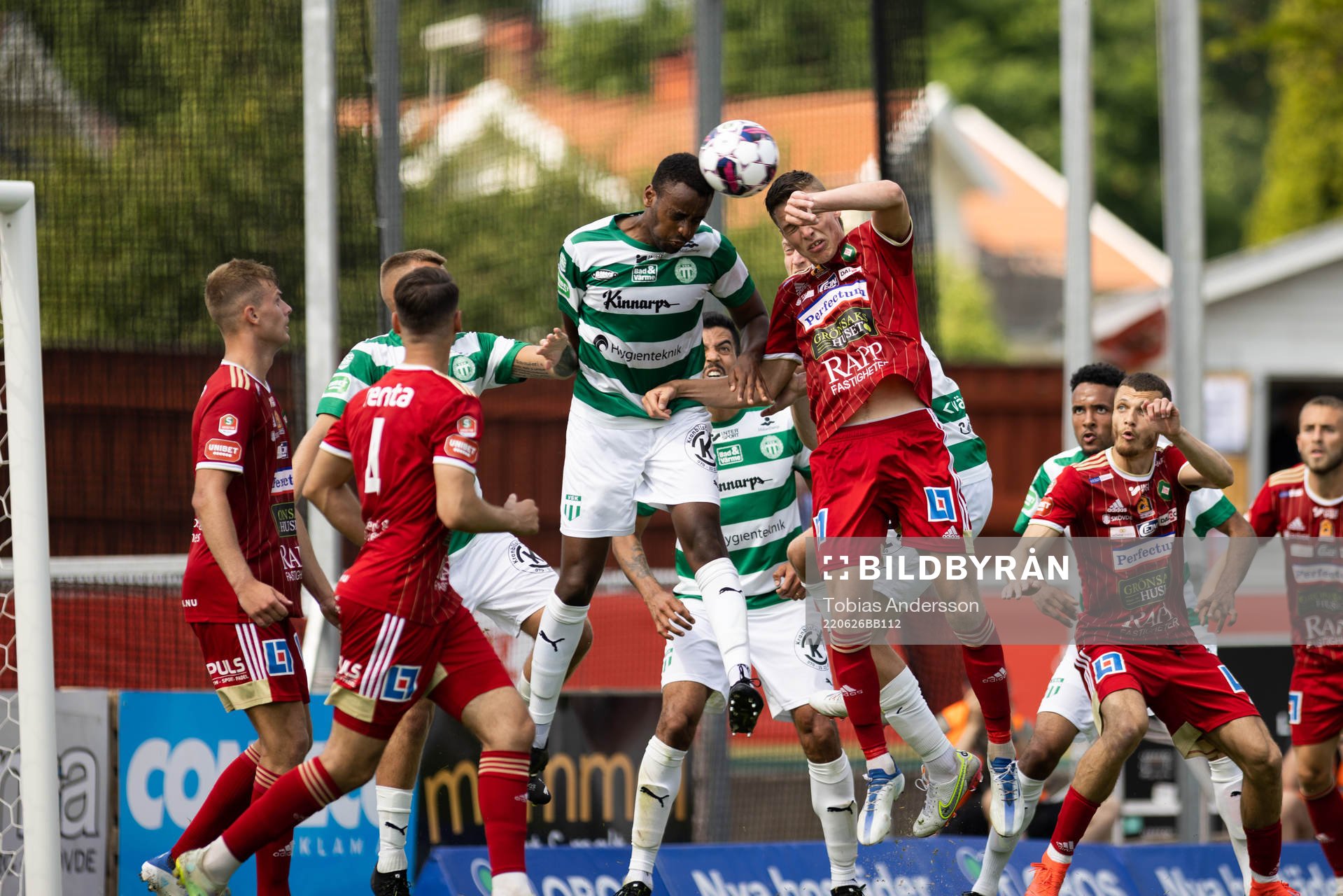 Skövde AIKs Villiam Granath och Västerås SKs Alex Douglas