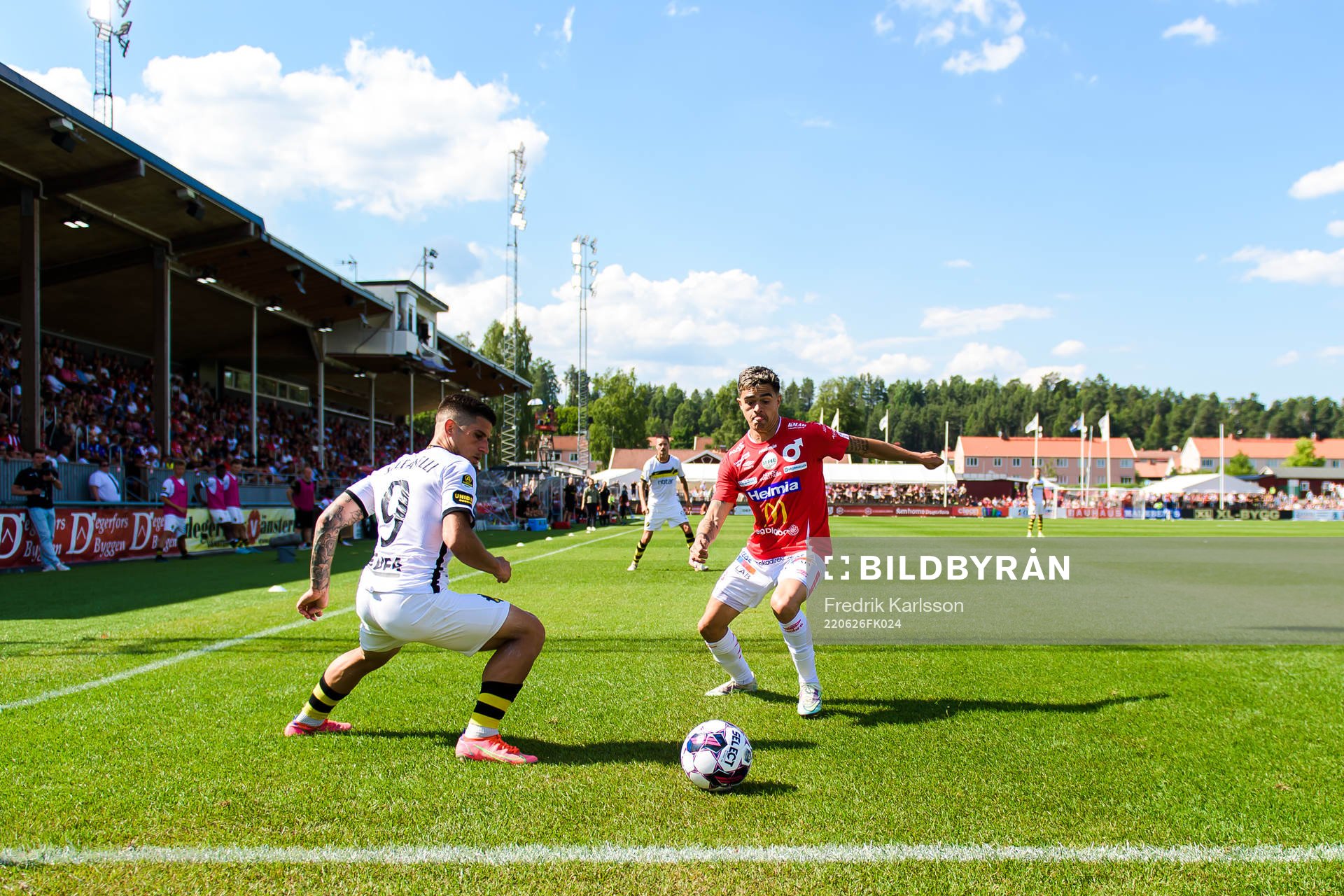 s Nicolas Stefanelli och Degerfors Diego Campos