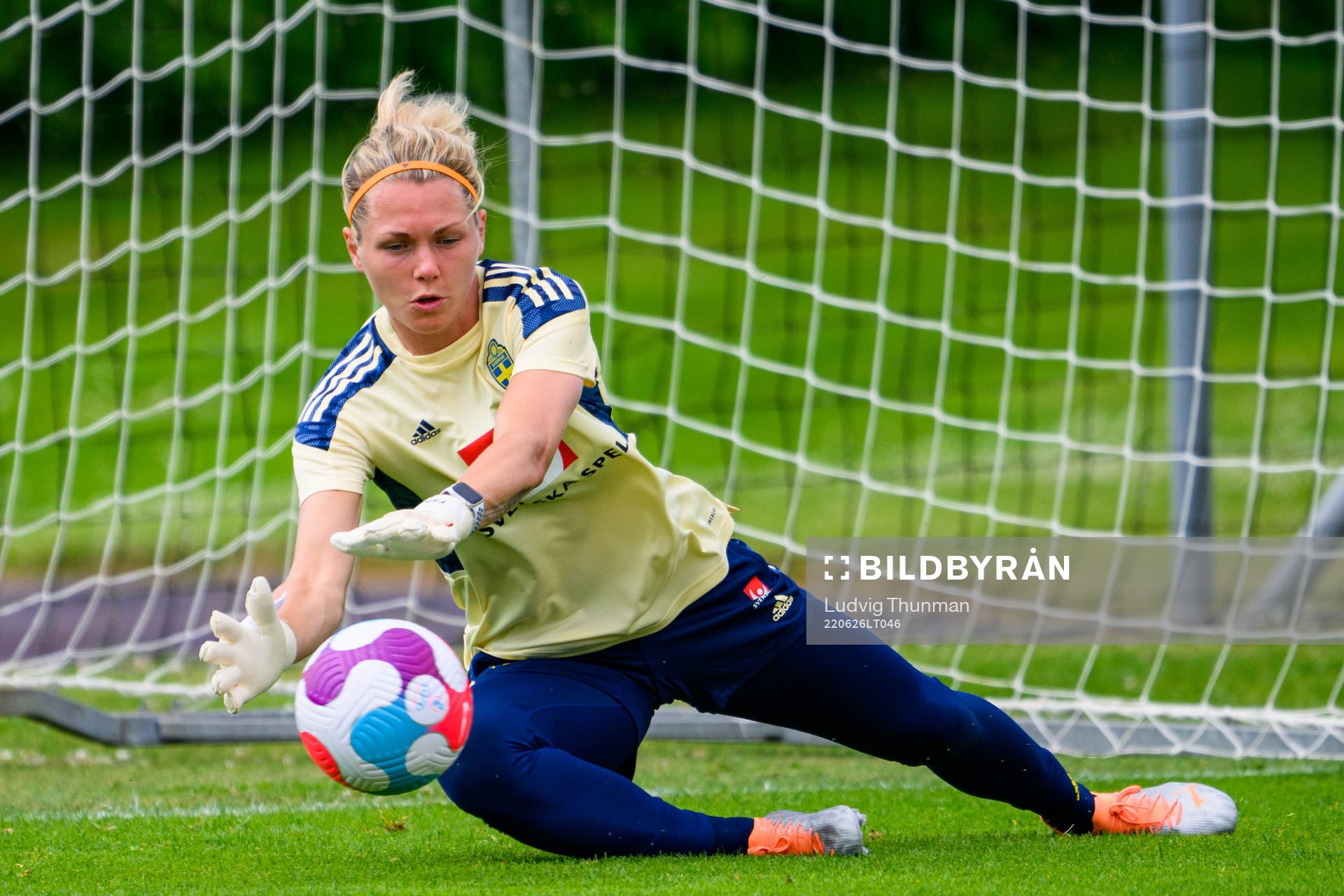 Goalkeeper Jennifer Falk