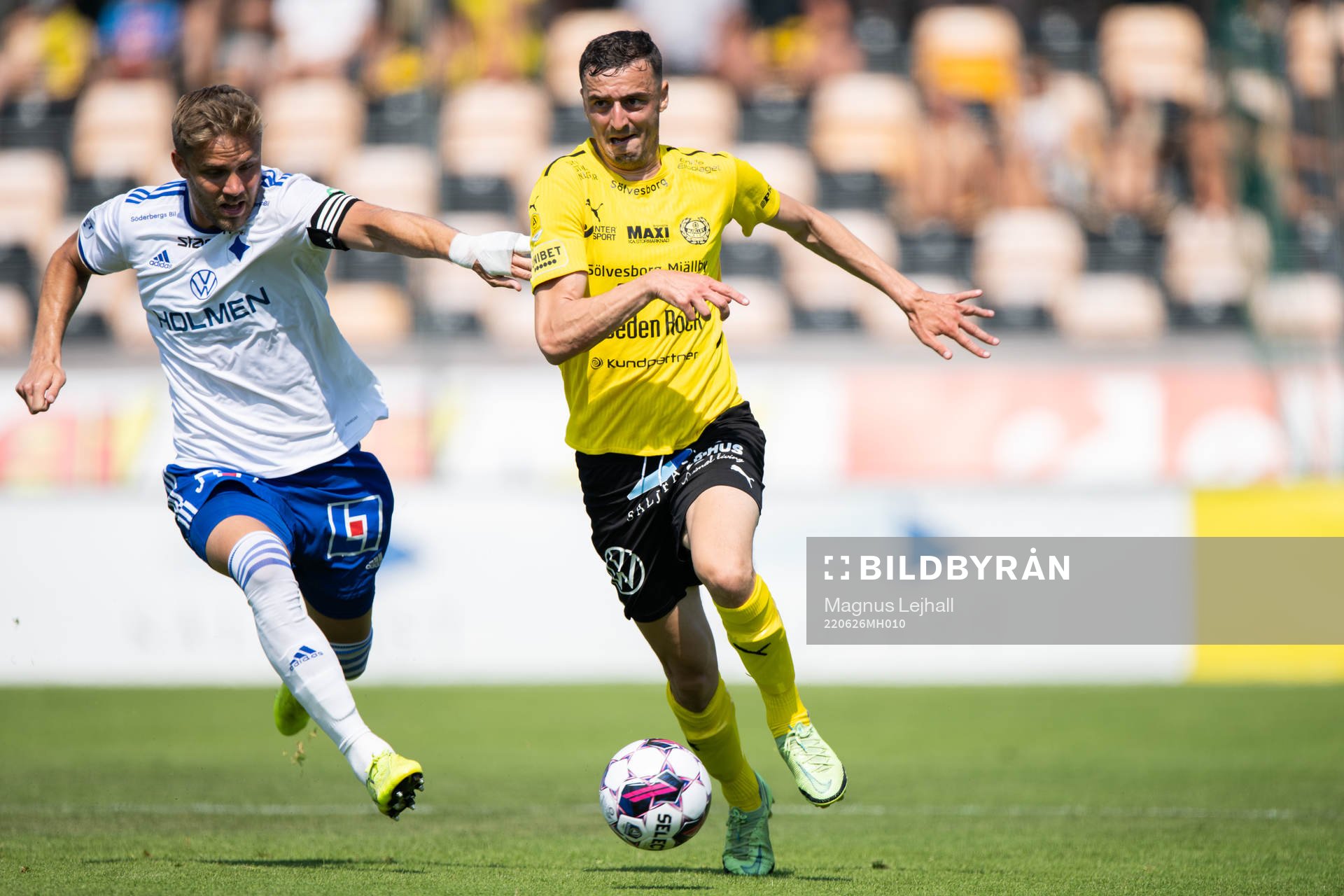 Mjällbys Jetmir Haliti och IFK Norrköpings Christoffer