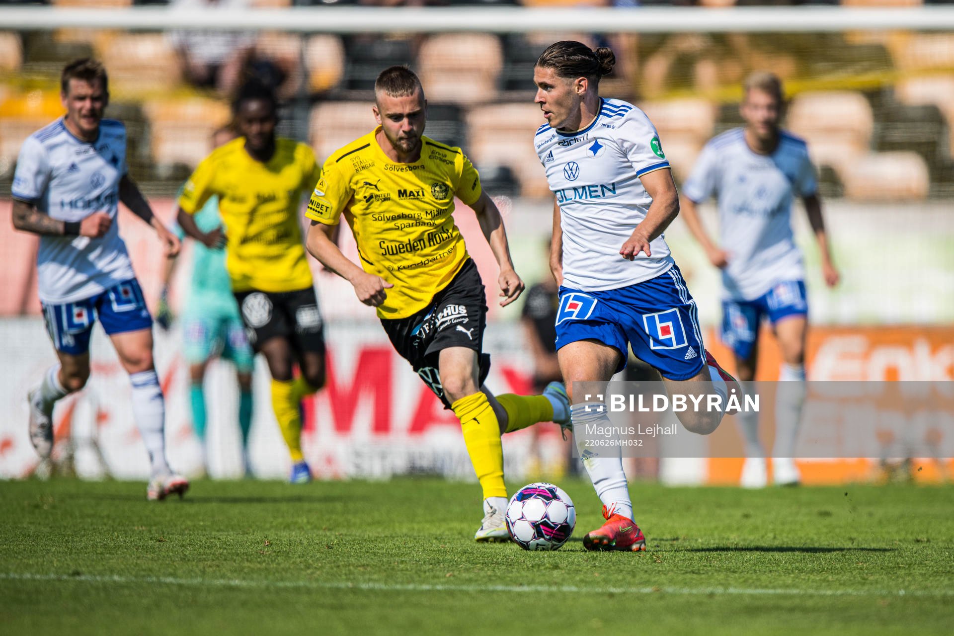 IFK Norrköpings Eman Markovic  och Mjällbys Albin Mörfelt