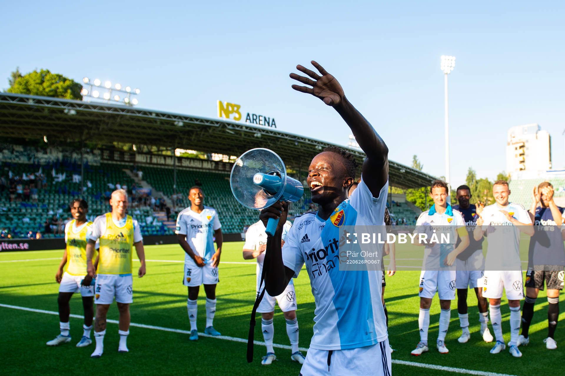 Djurgårdens Amadou Doumbouya jublar