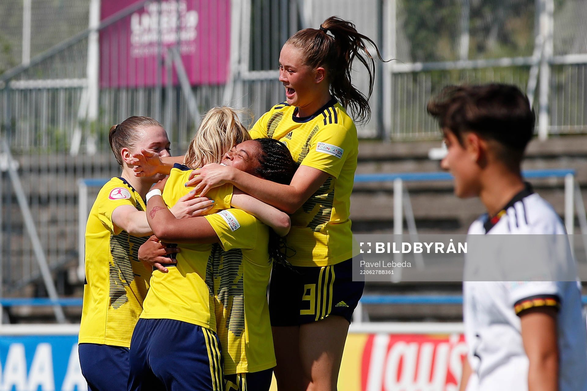 Bea Sprung, Matilda Vinberg, Evelina Duljan and Svea