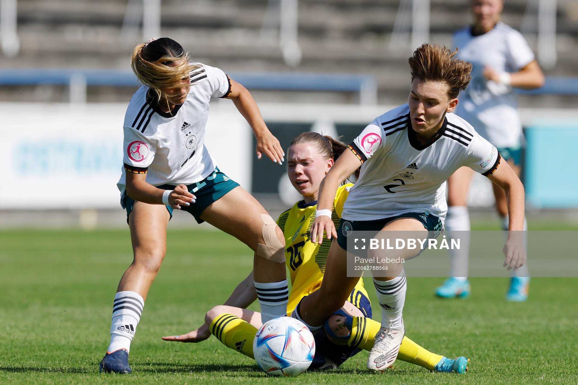 Bea Sprung of Sweden and Ilayda Acikgöz and Pauline