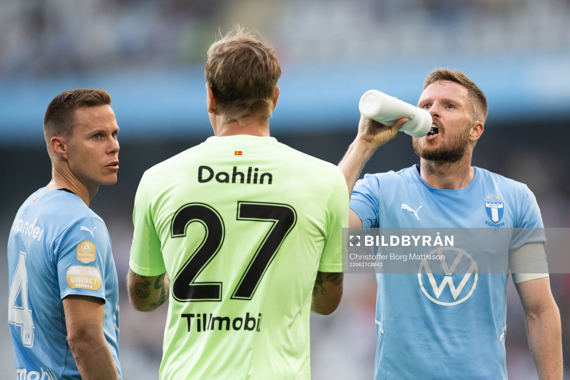 Malmö FFs Niklas Moisander, målvakt Johan Dahlin och