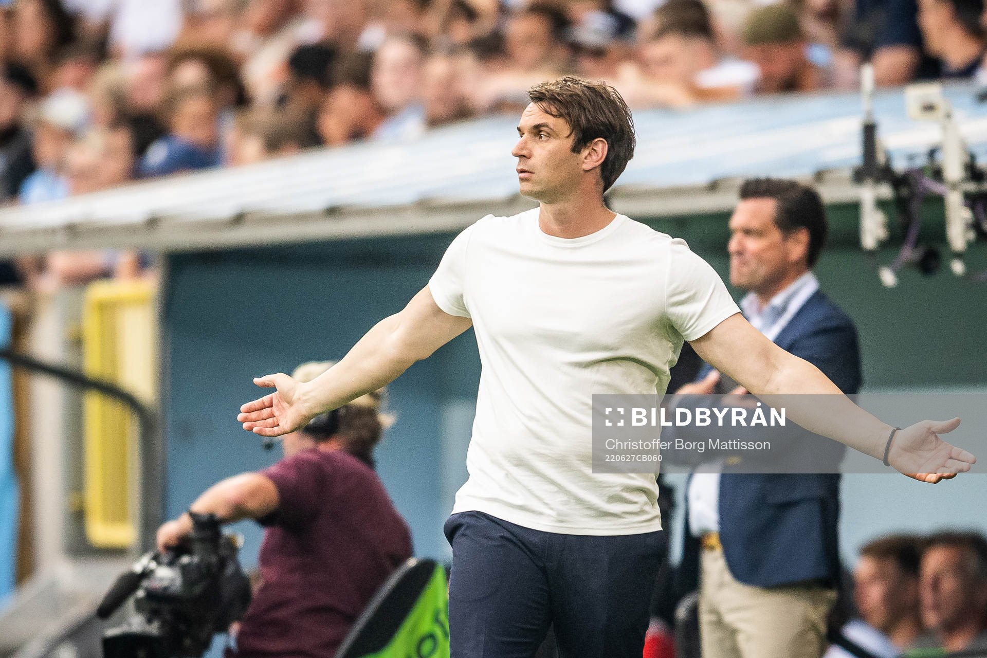 Malmö FFs tränare Milos Milojevic reagerar