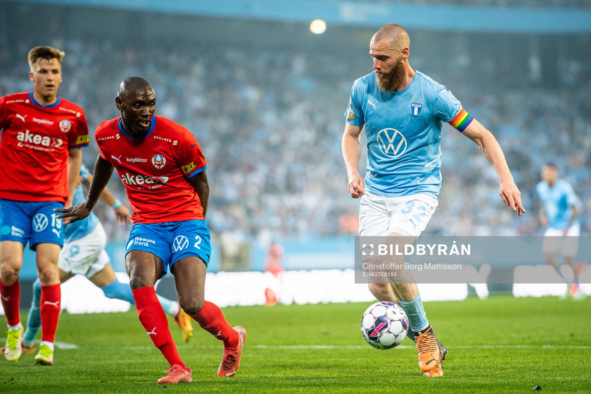 Helsingborgs Ravy Tsouka-Dozi och Malmö FFs Jo Inge Berget