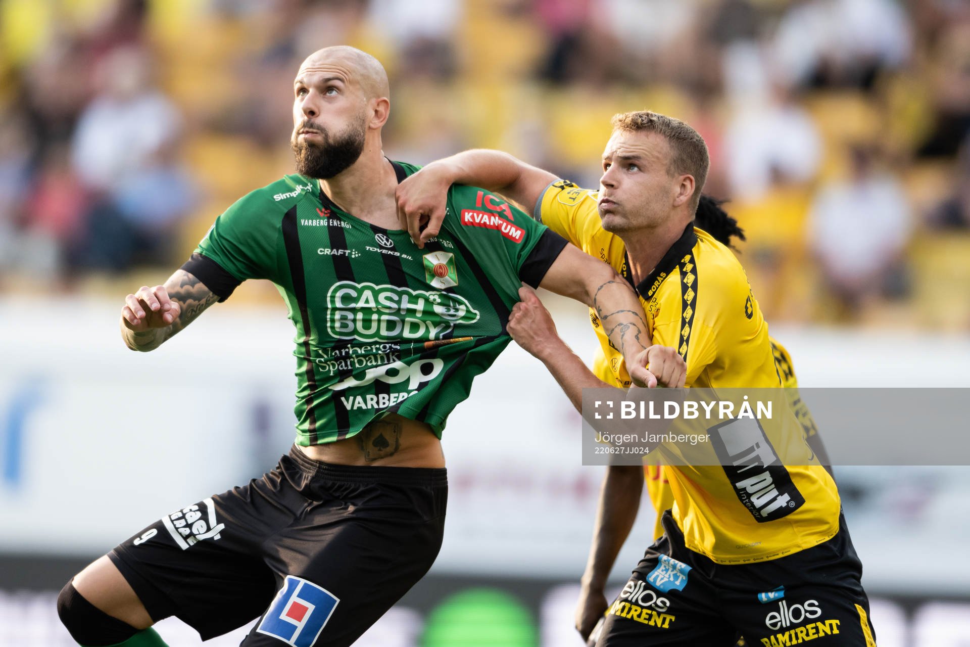 Varbergs Robin Simovic och Elfsborgs Gustav Henriksson