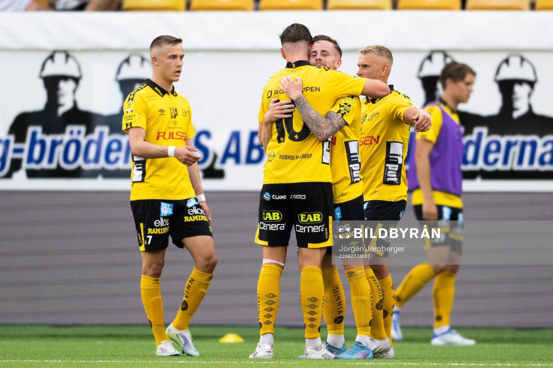 Elfsborgs Rasmus Alm jublar