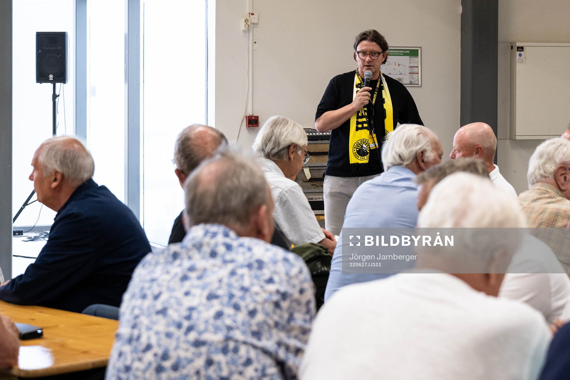 Elfsborgs klubbchef Stefan Andreasson talar