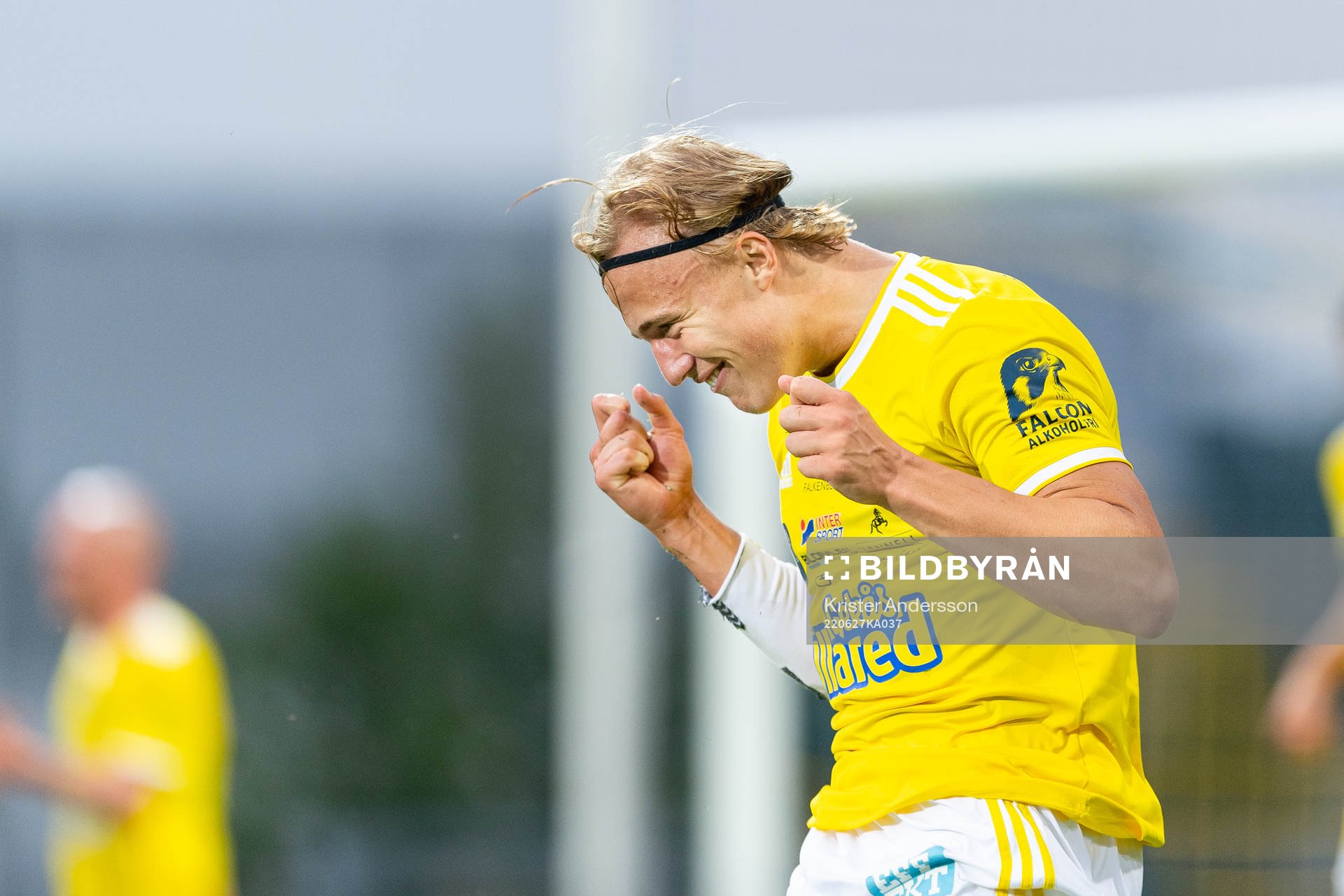 Falkenbergs Oskar Christiansson jublar