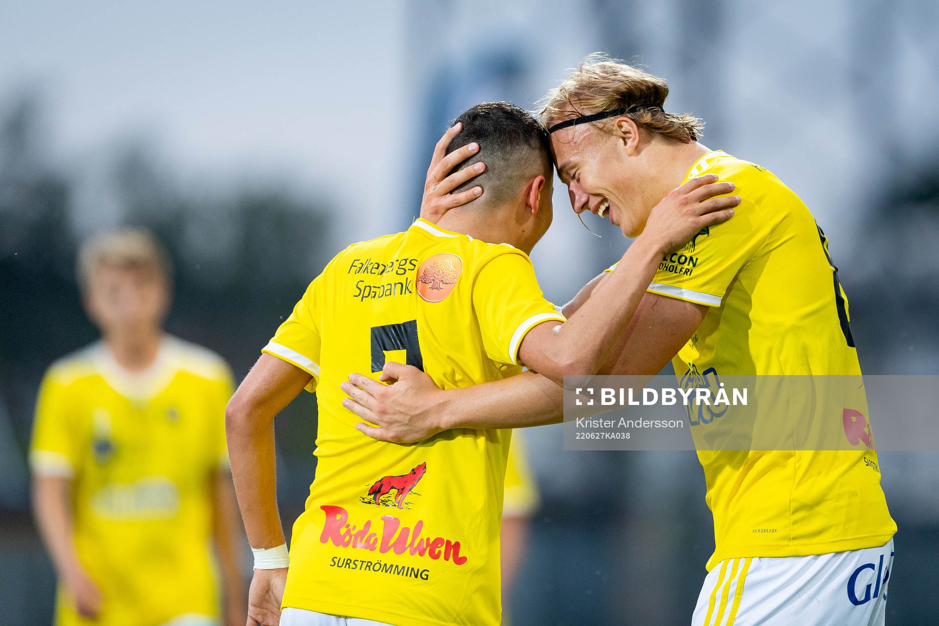 Falkenbergs Oskar Christiansson jublar