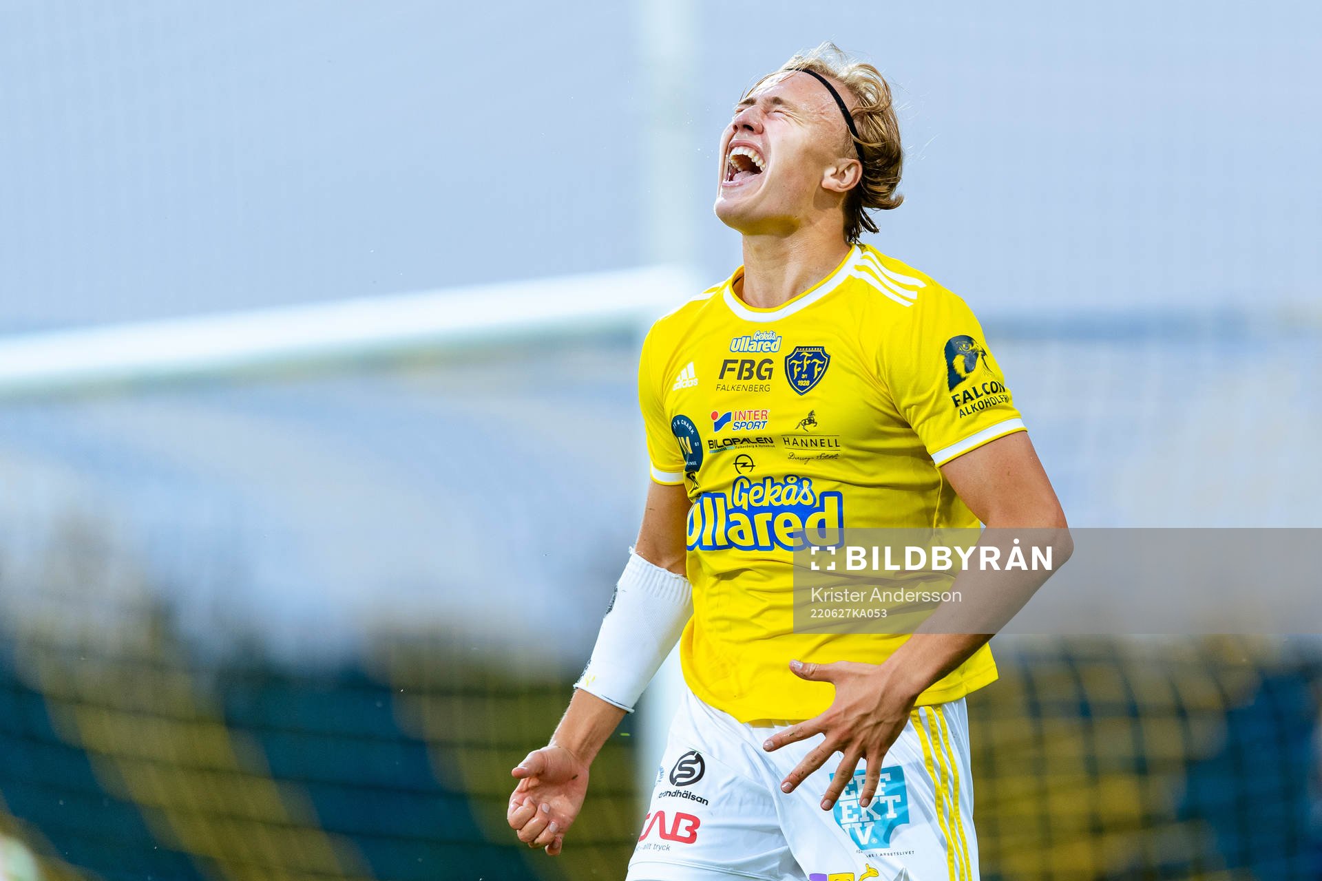 Falkenbergs Oskar Christiansson jublar