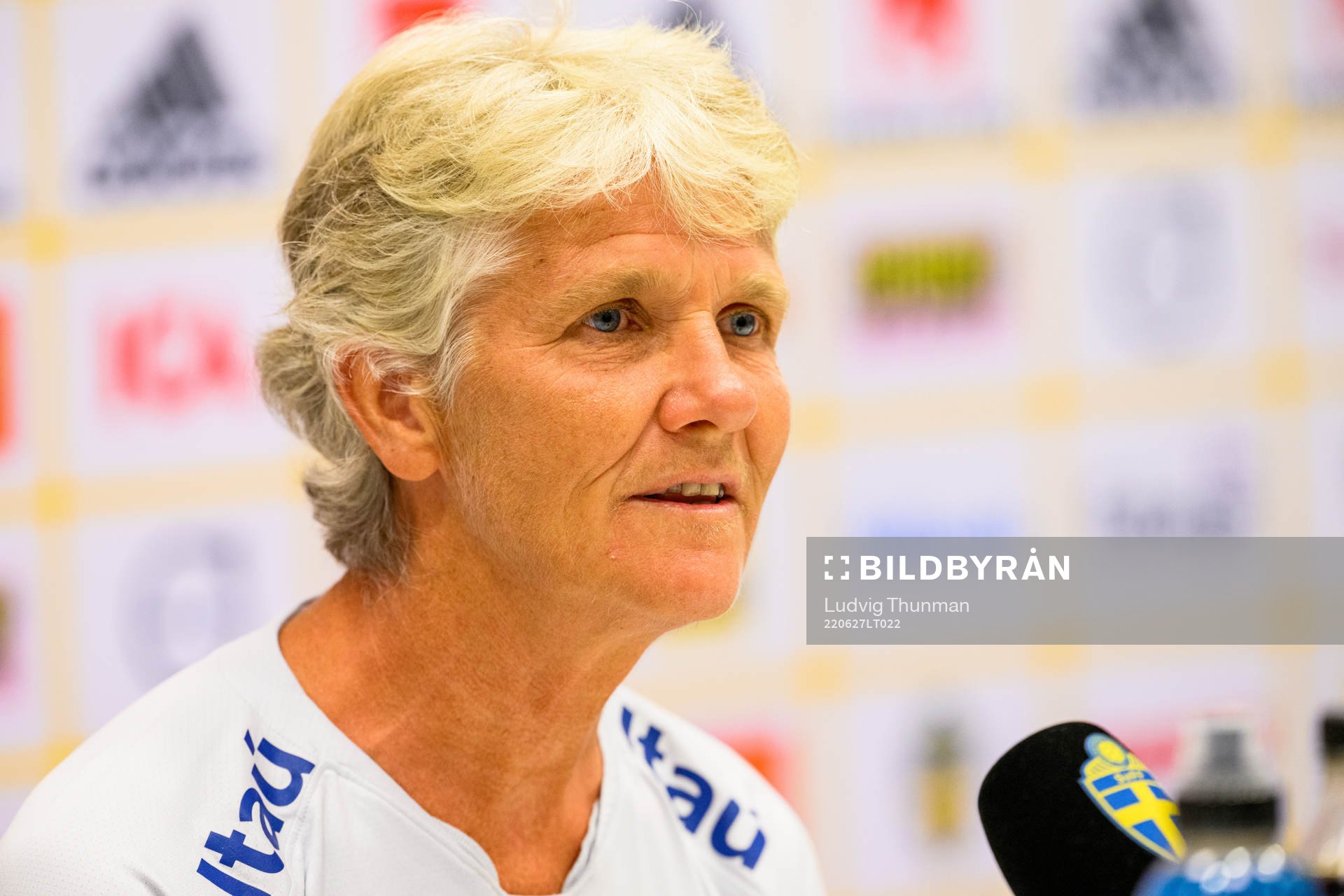 Head coach Pia Sundhage