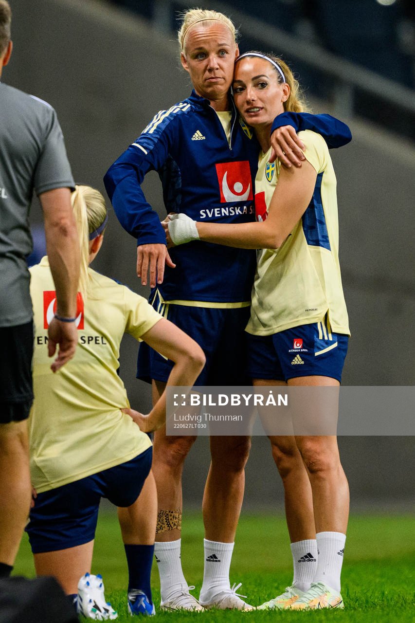Caroline Seger and Kosovare Asllani