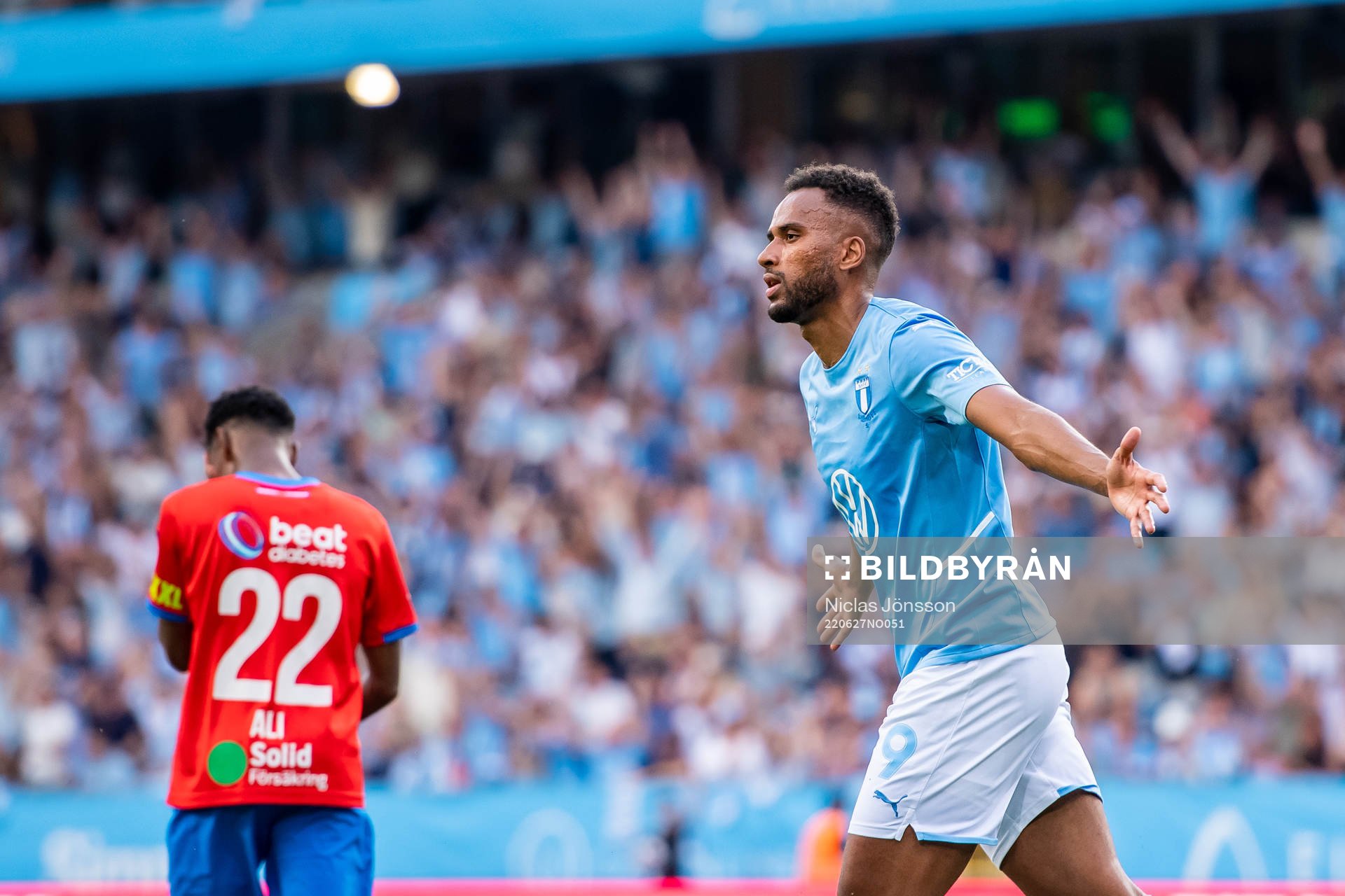 Malmö FFs Isaac Kiese Thelin jublar