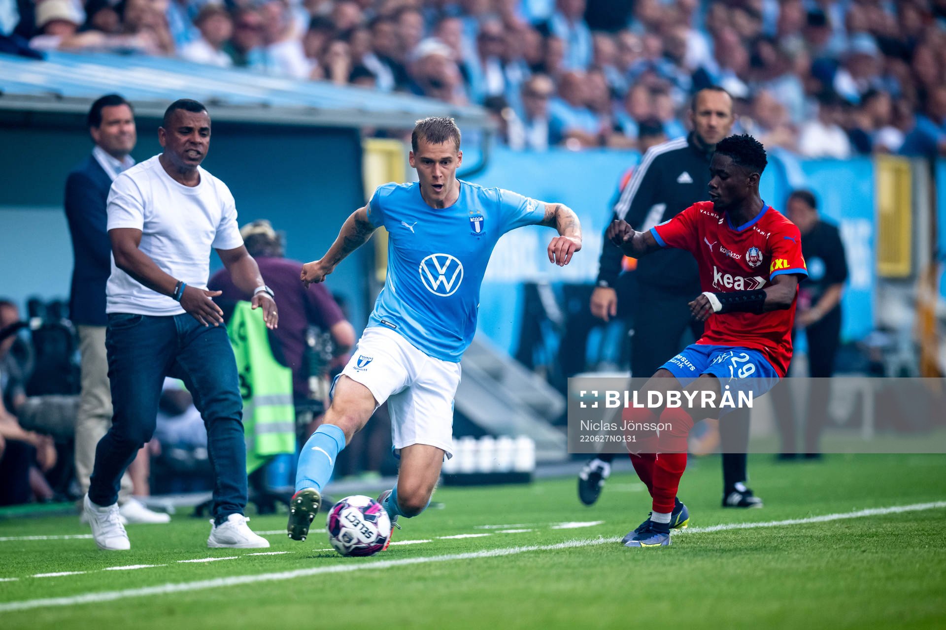 Malmö FFs Felix Beijmo och Helsingborgs Joseph Amoako
