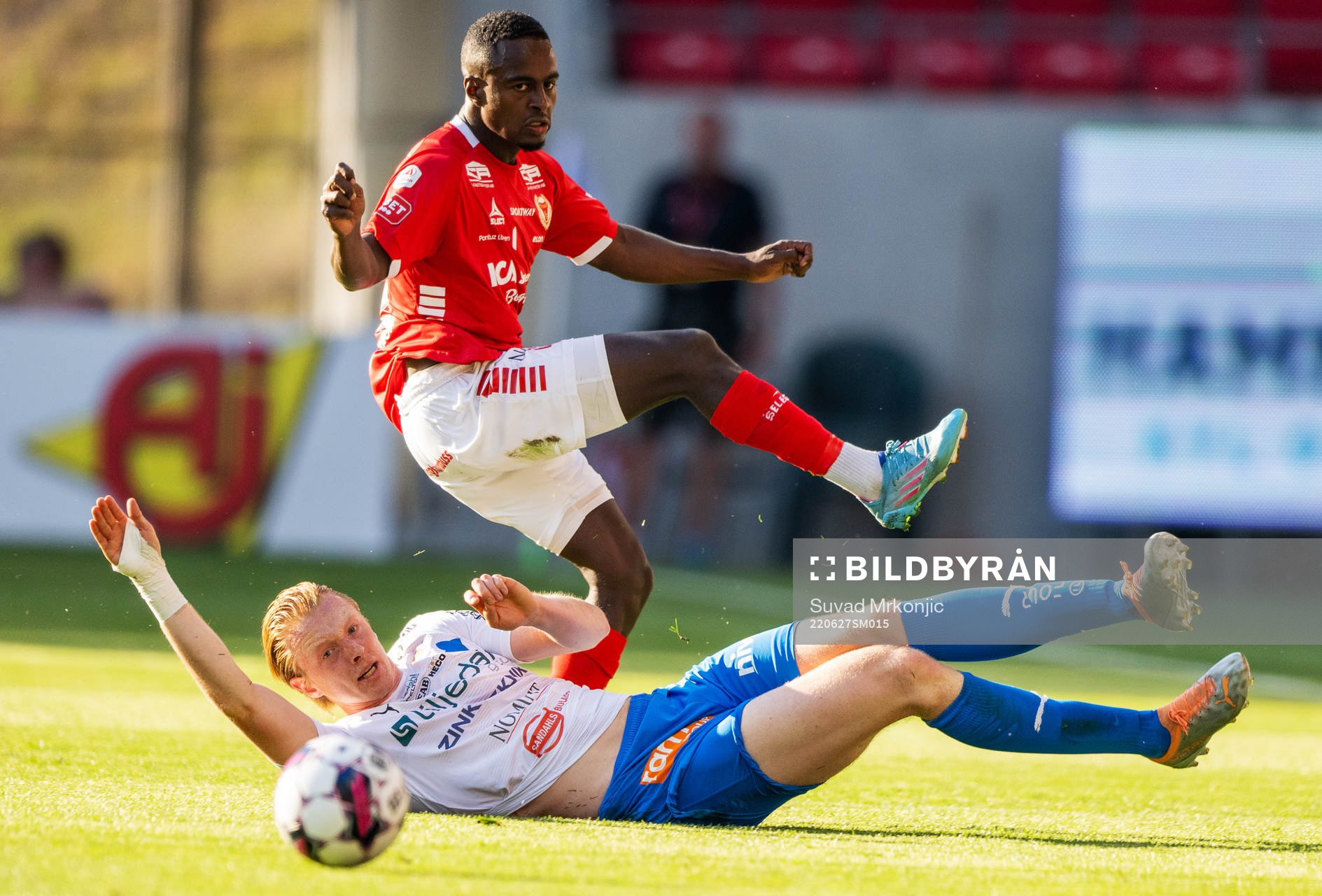Värnamos Francis de Vries och Kalmars Nahom Girmai Netabay