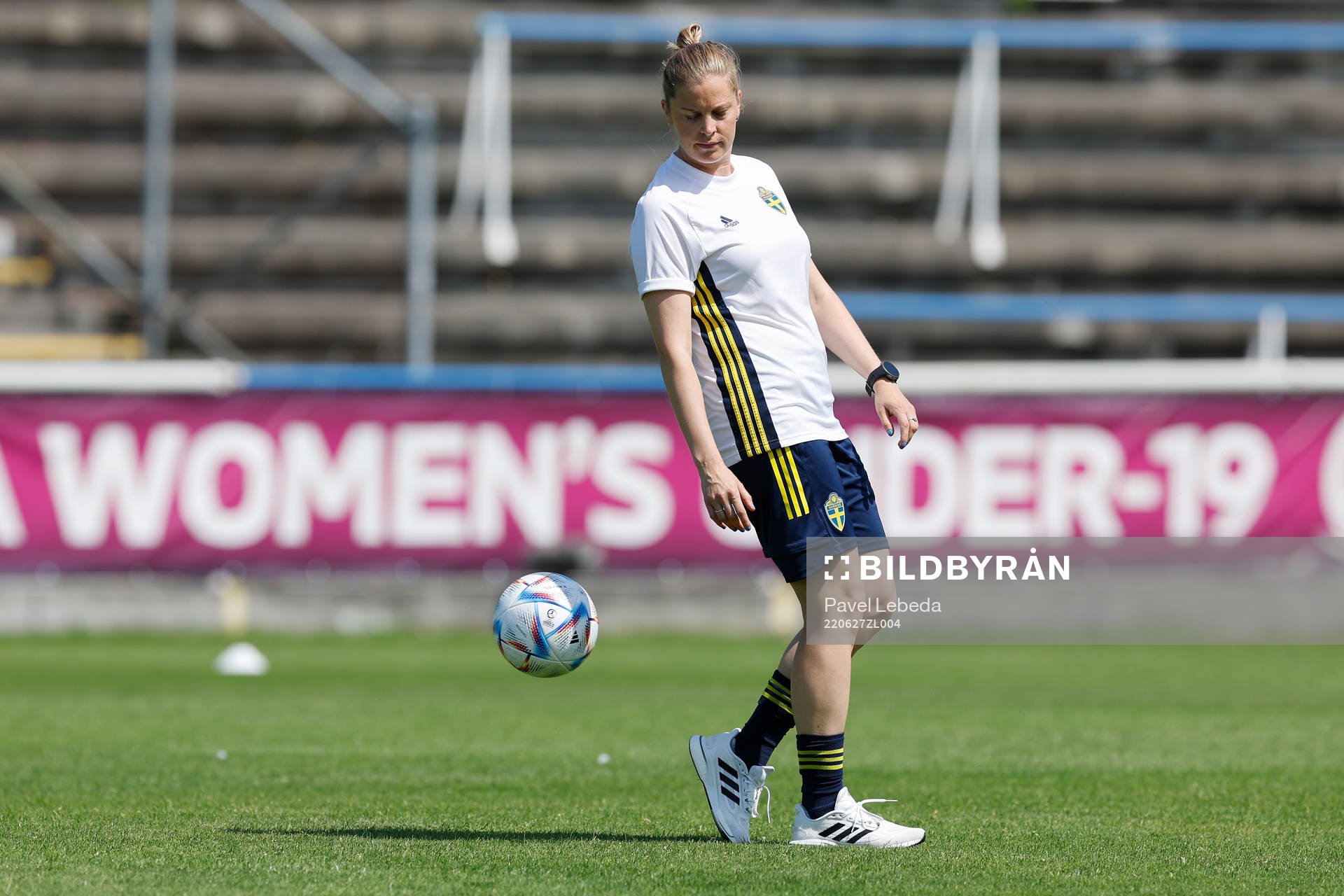 Caroline Sjöblom, head coach of Sweden