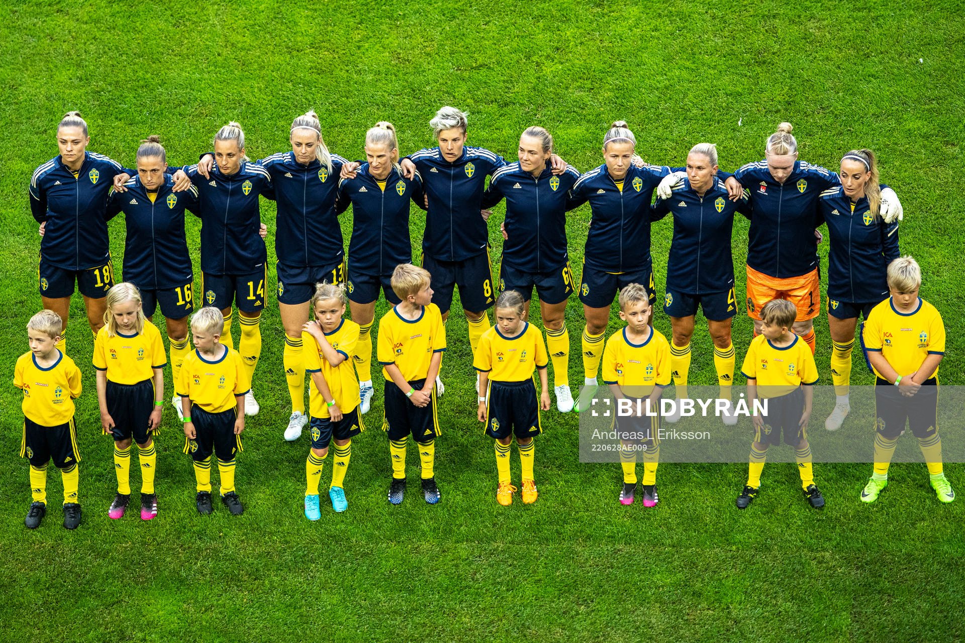 Players of Sweden at lineup