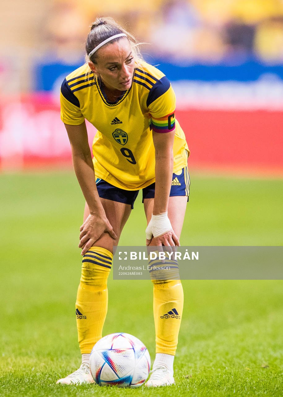 Kosovare Asllani of Sweden
