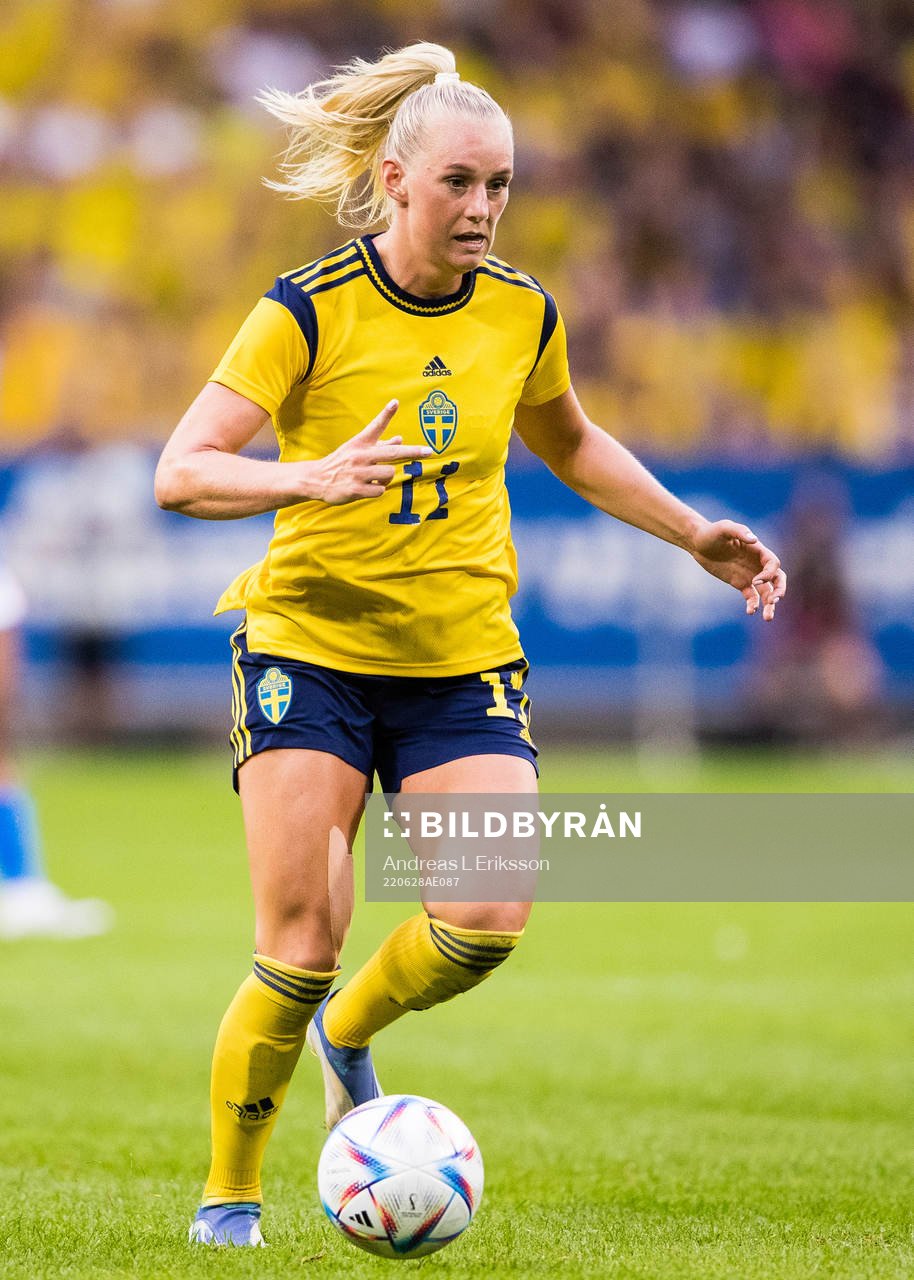 Stina Blackstenius of Sweden