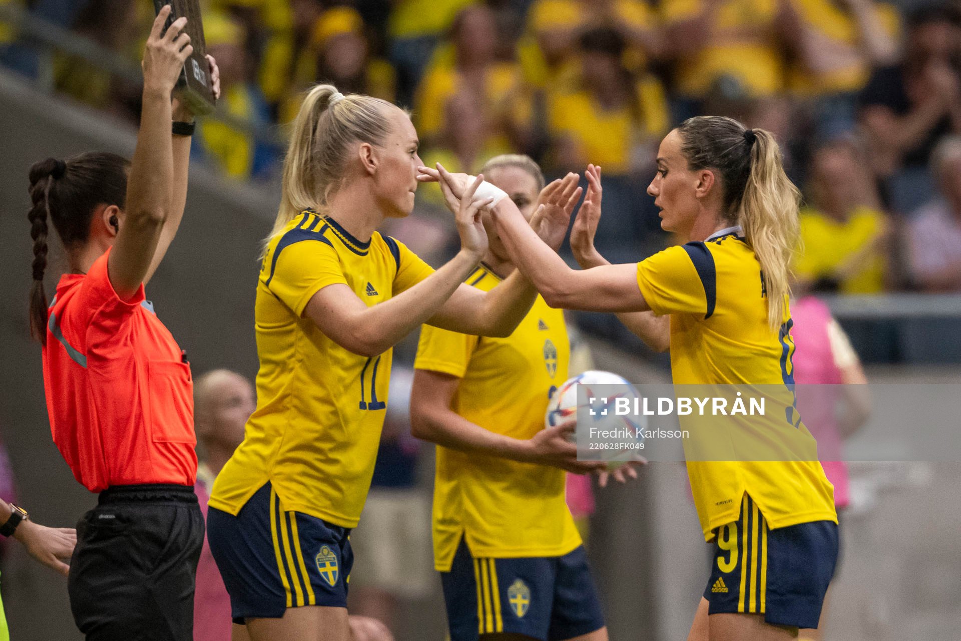 Stina Blackstenius and Kosovare Asllani of Sweden