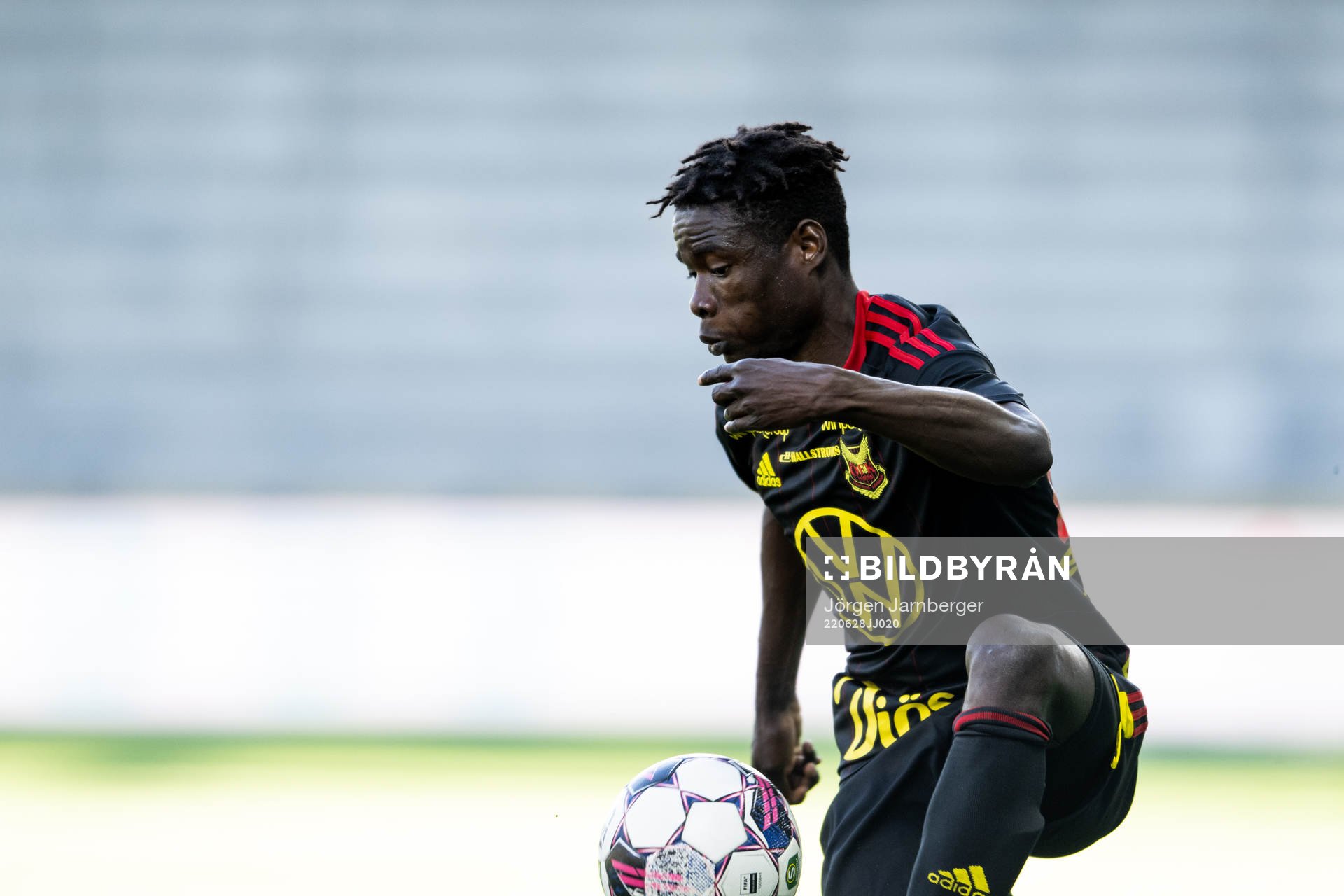 Östersunds Yannick Adjoumani