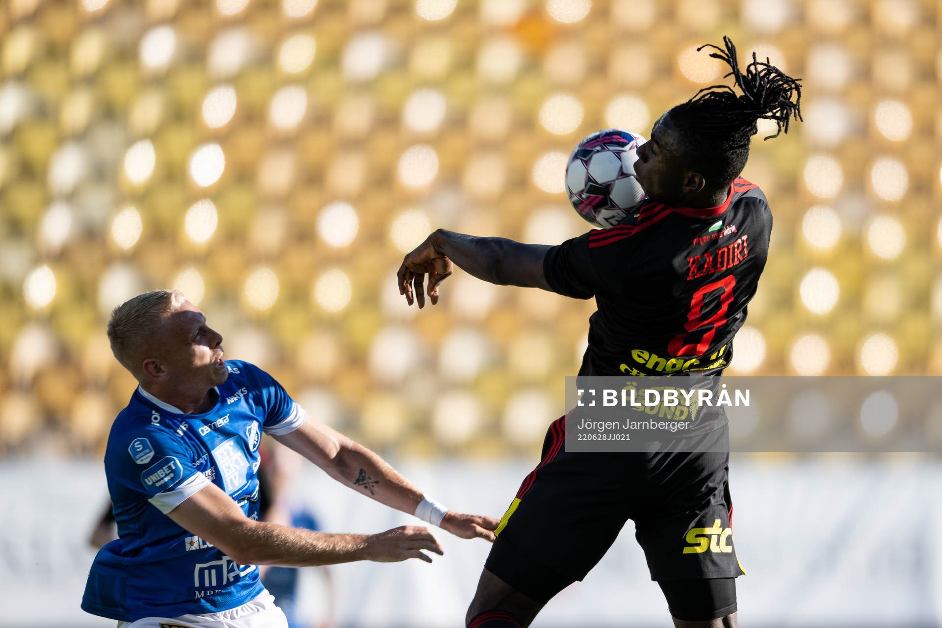 Östersunds Jordan Attah Kadiri och Norrbys Johan Brannefalk